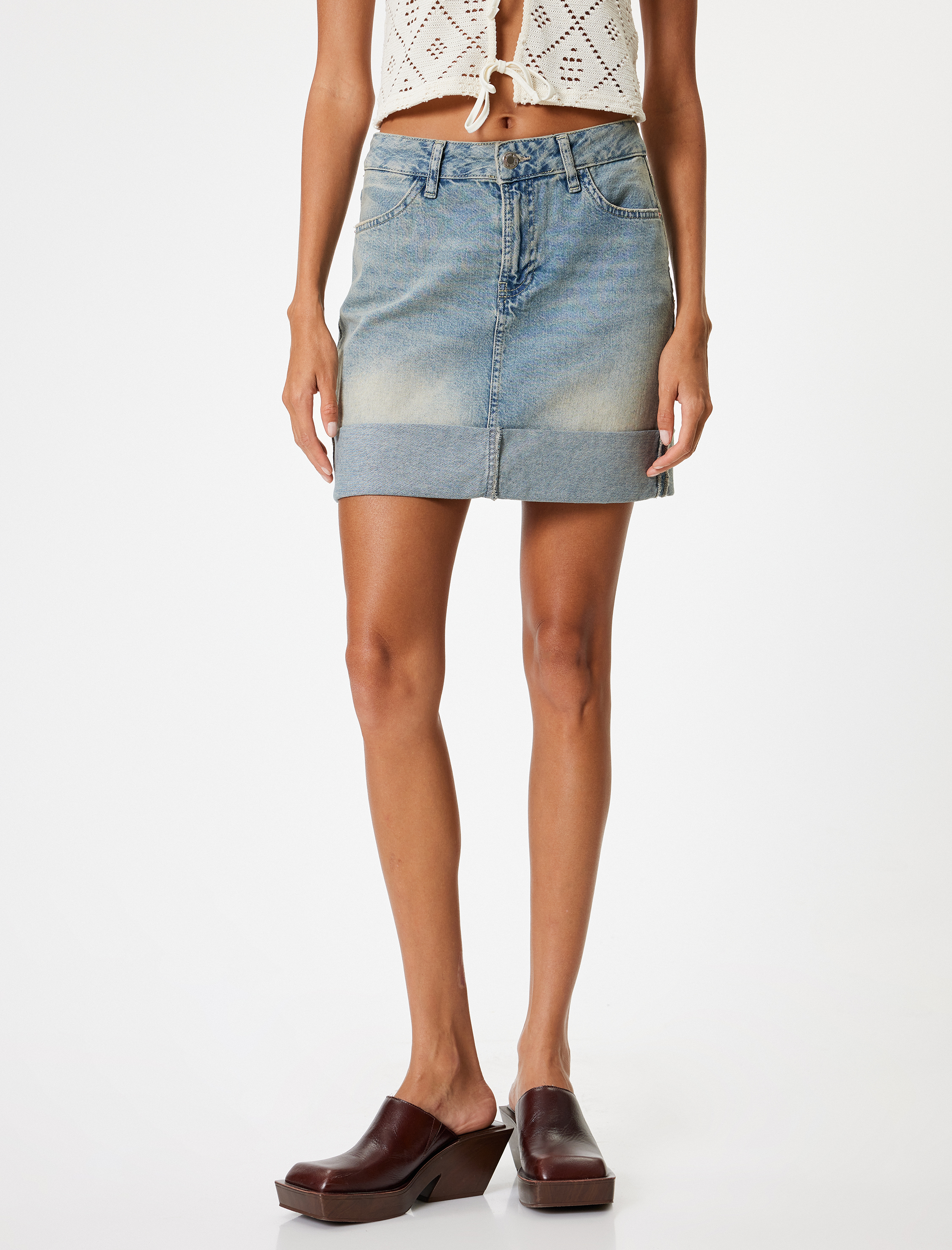 Mini Kot Etek Standart Bel Düğmeli Katlama Detaylı