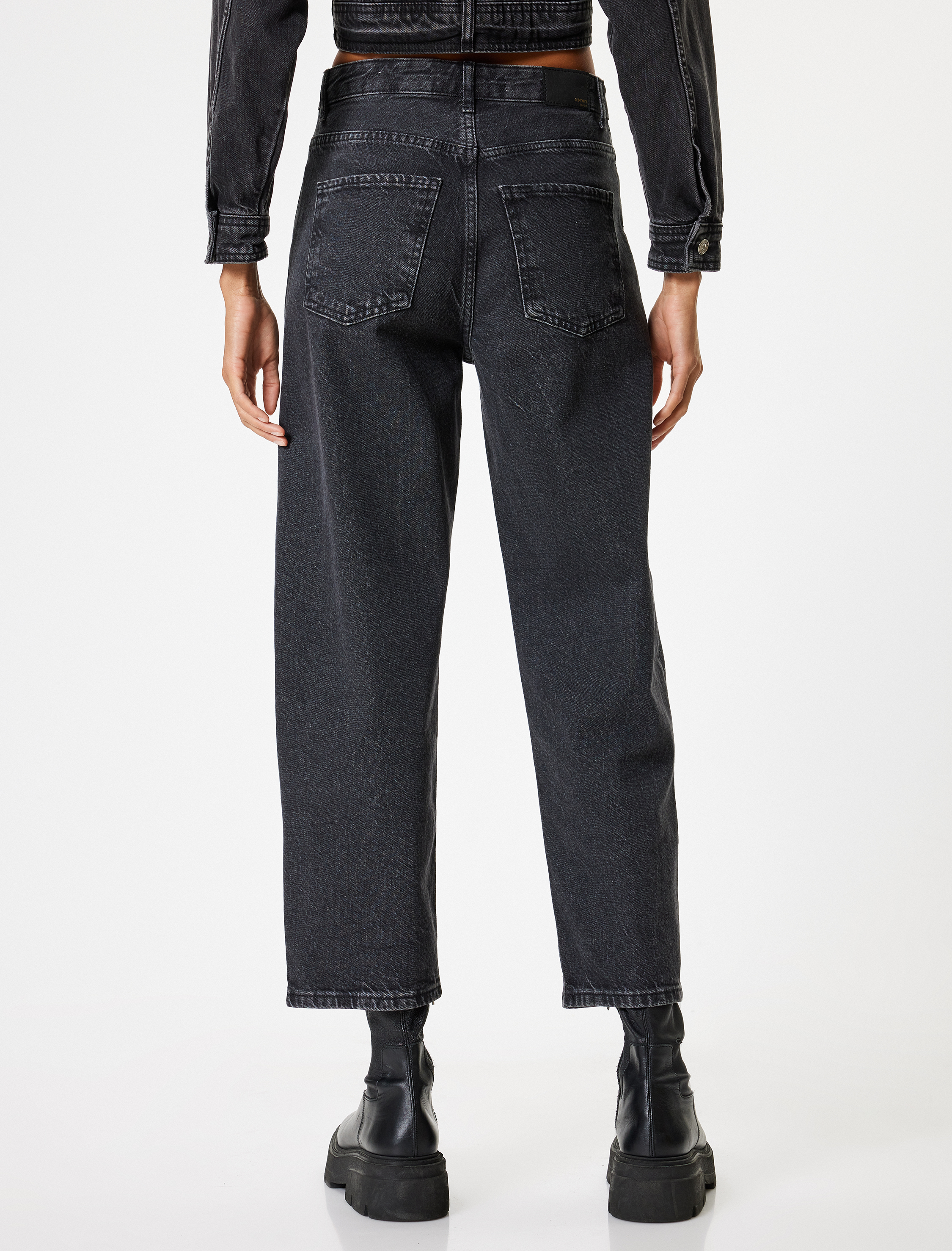   Taşlı Kot Pantolon Düz Paça Standart Bel Cepli - Eve Straight Jeans