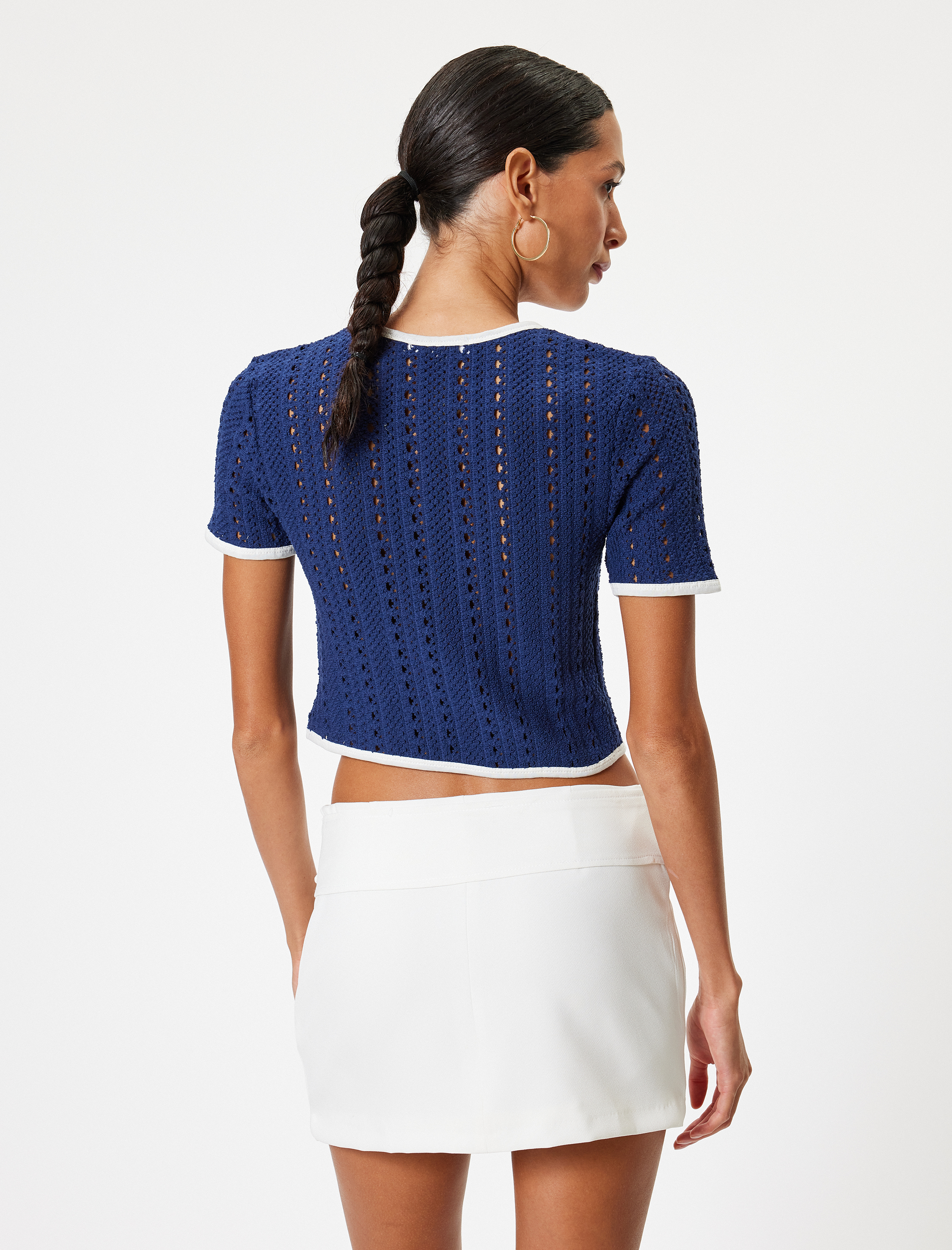   Ajurlu Kroşe Bluz Düğmeli Kısa Kollu Yuvarlak Yaka