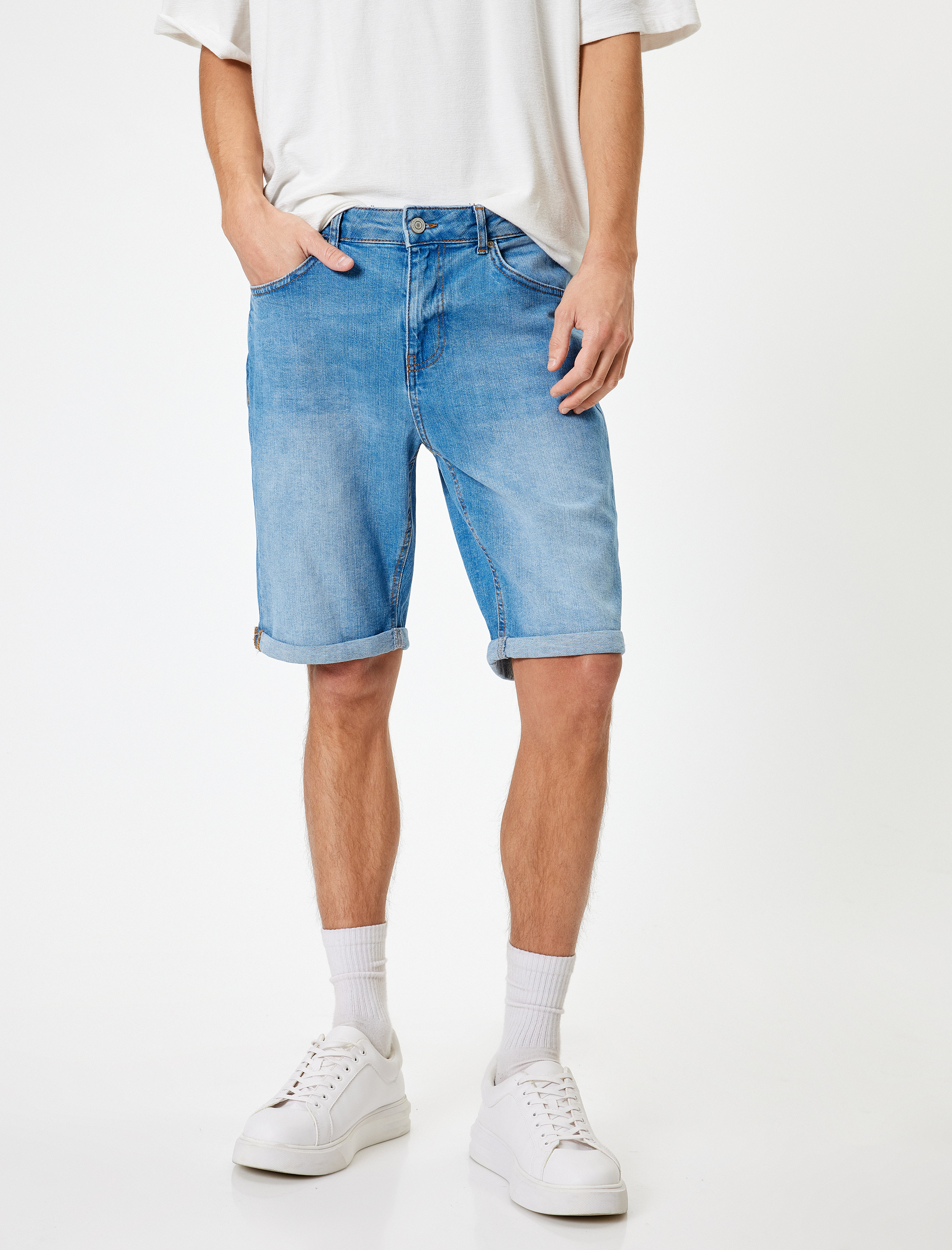   Slim Fit Kot Şort Bermuda Katlama Paçalı Düğme Detaylı