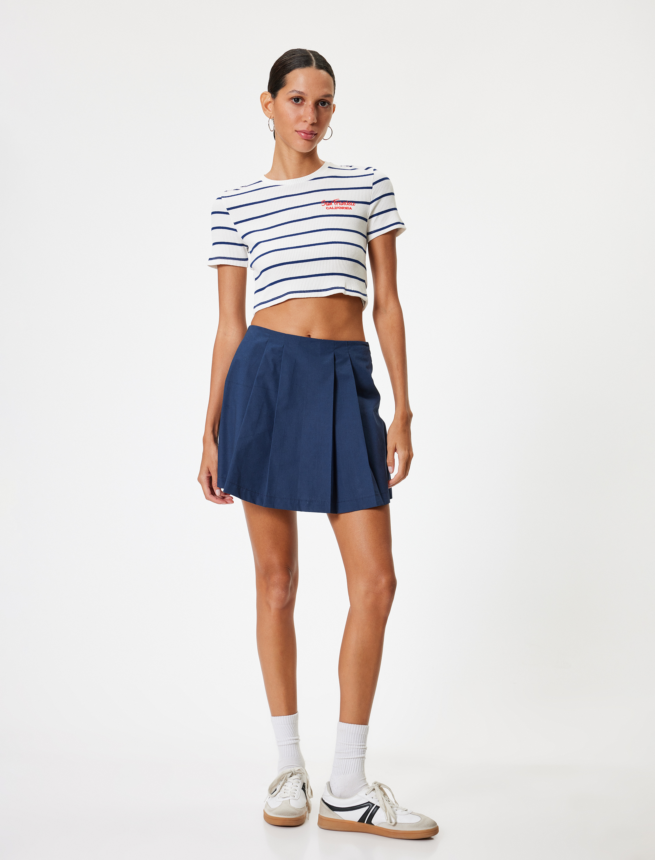   Mini Şort Etek Pileli Standart Bel Slim Fit Pamuklu