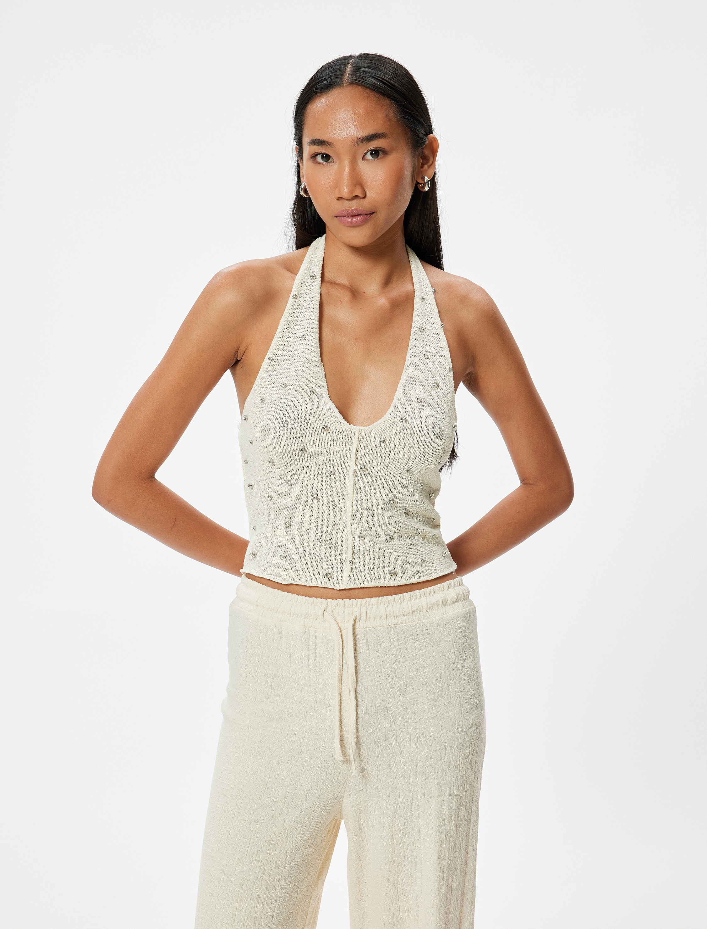   Taşlı Kroşe Halter Yaka Üst Boyundan Bağlamalı