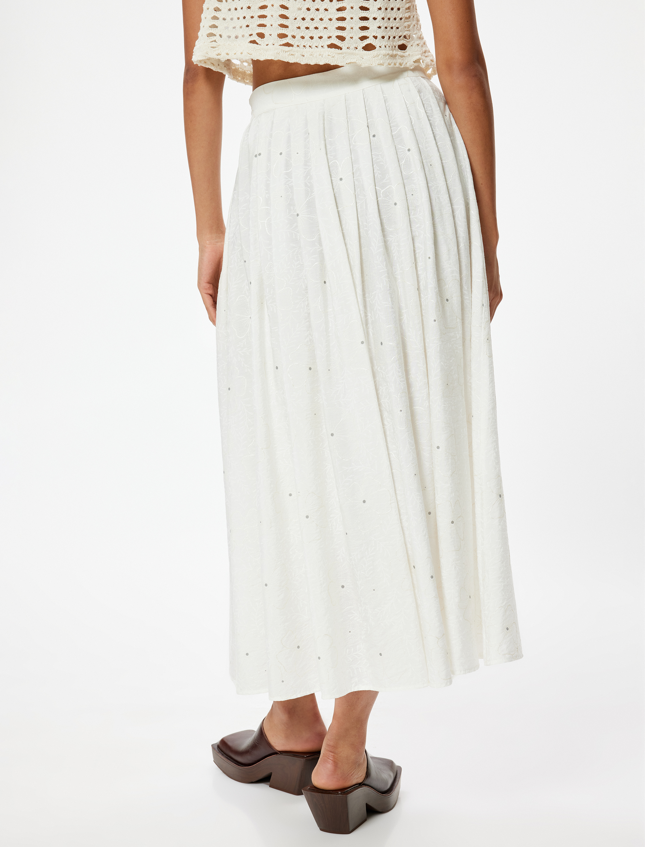   Uzun Kloş Etek Pileli Yırtmaç Detaylı Cepli Çiçekli Viskon Kumaş