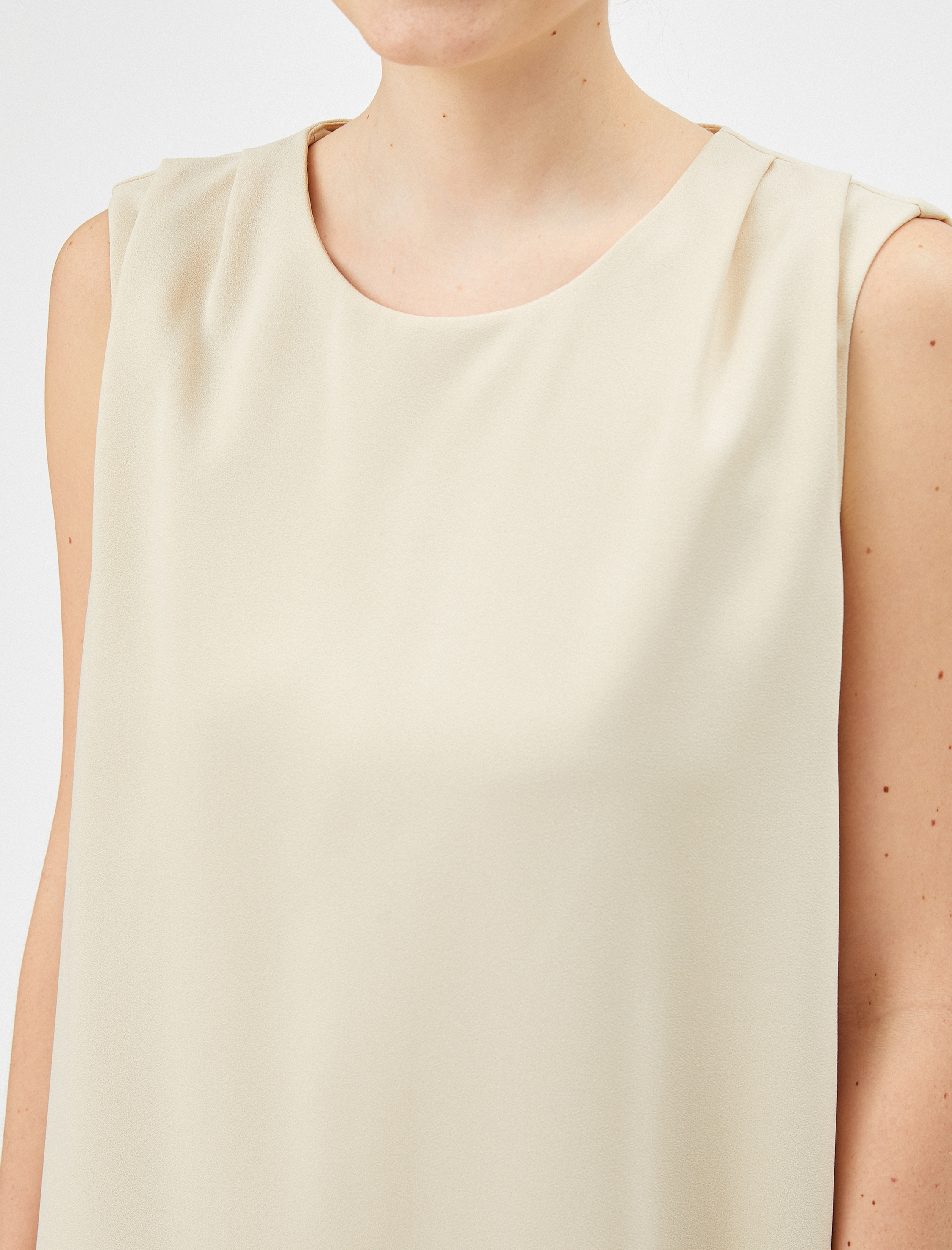   Kolsuz Elbise Bisiklet Yaka