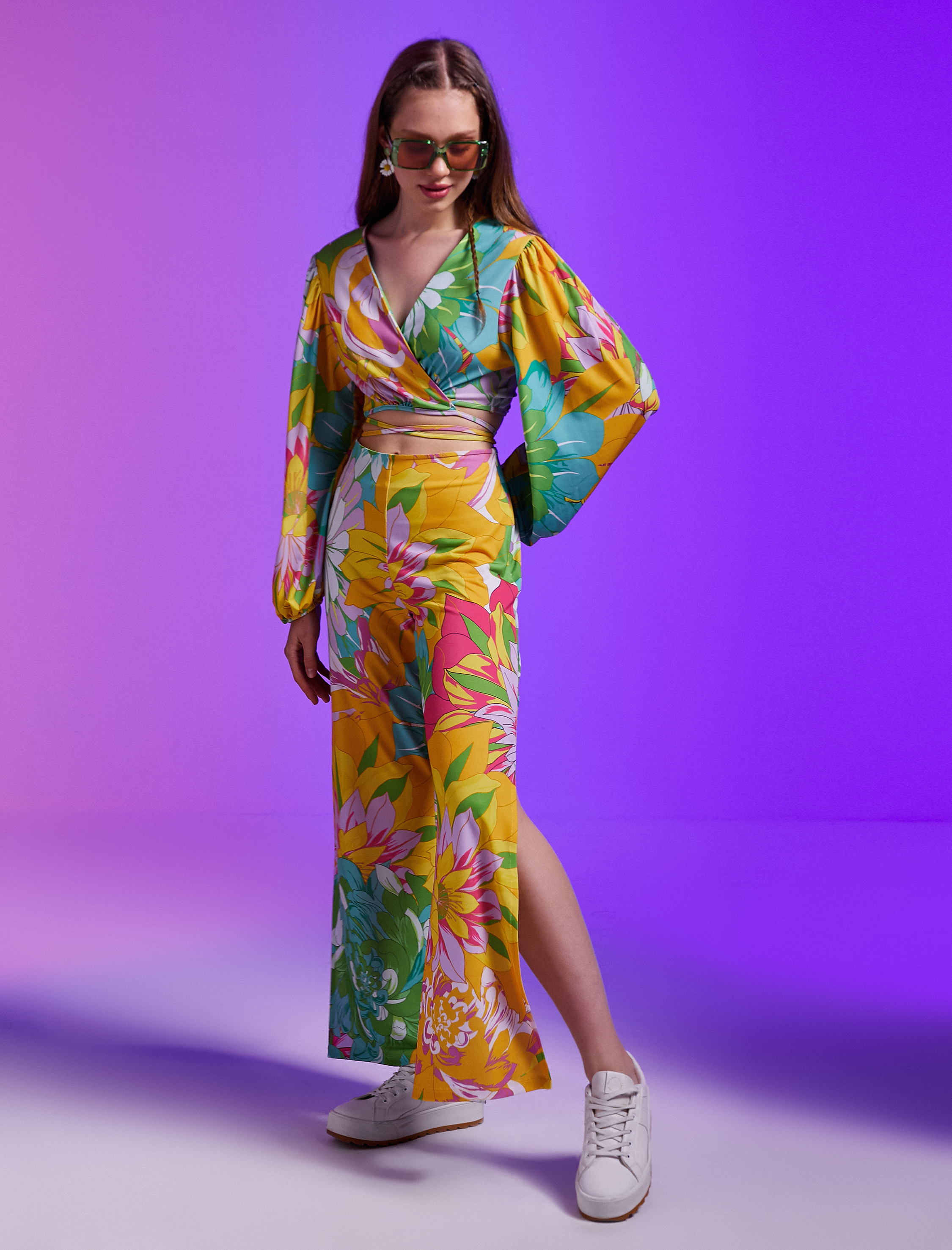   Çiçek Baskılı Yırtmaçlı Pantolon