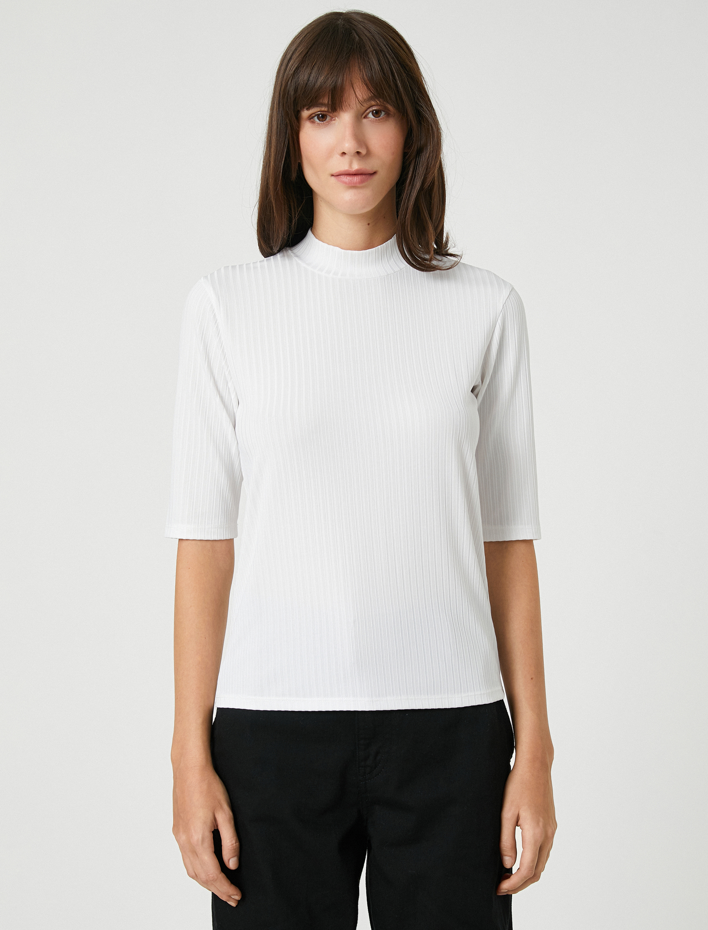   Yarım Kollu Tişört Yarım Balıkçı Yaka