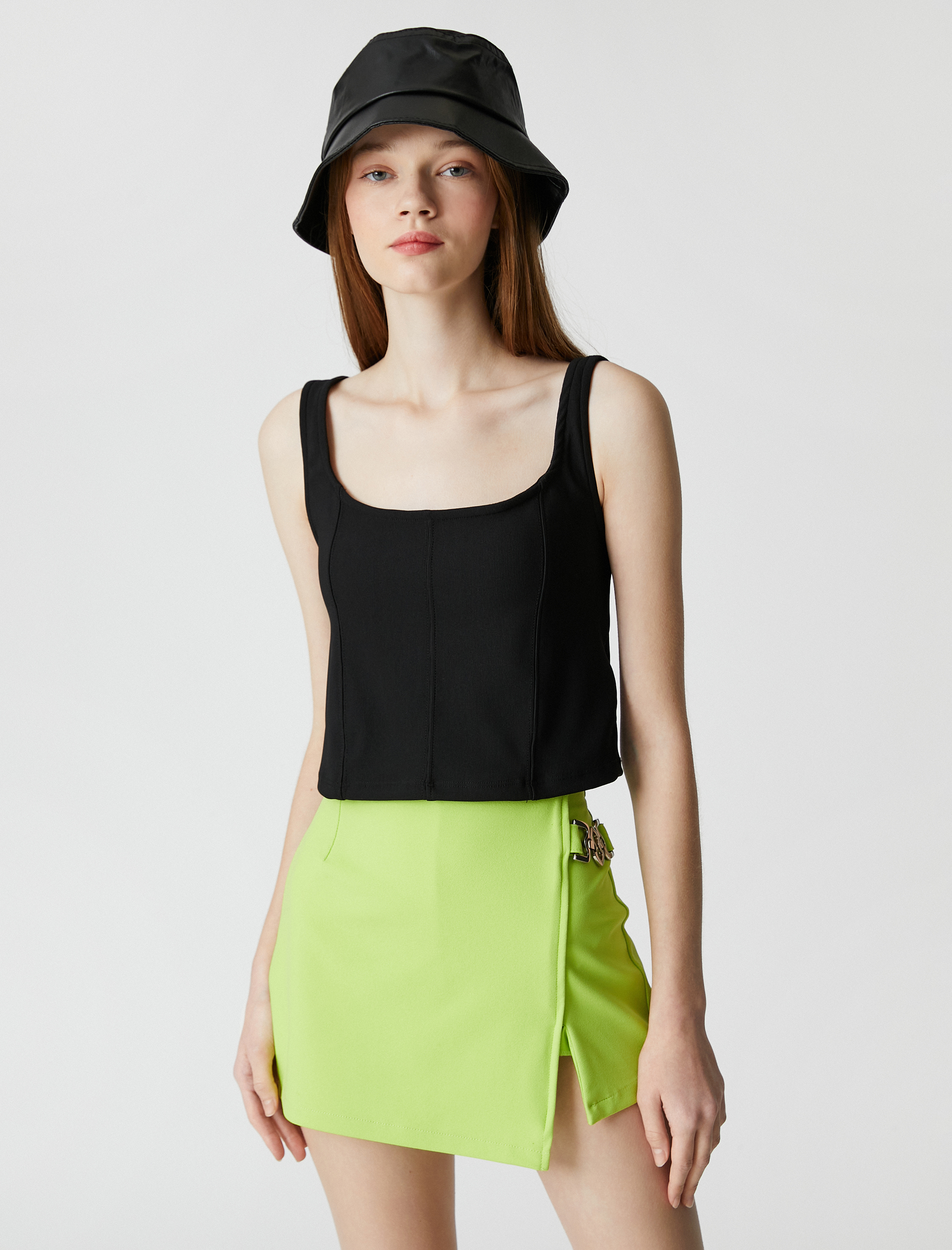   Crop Fitilli Atlet Kare Yaka Nervürlü