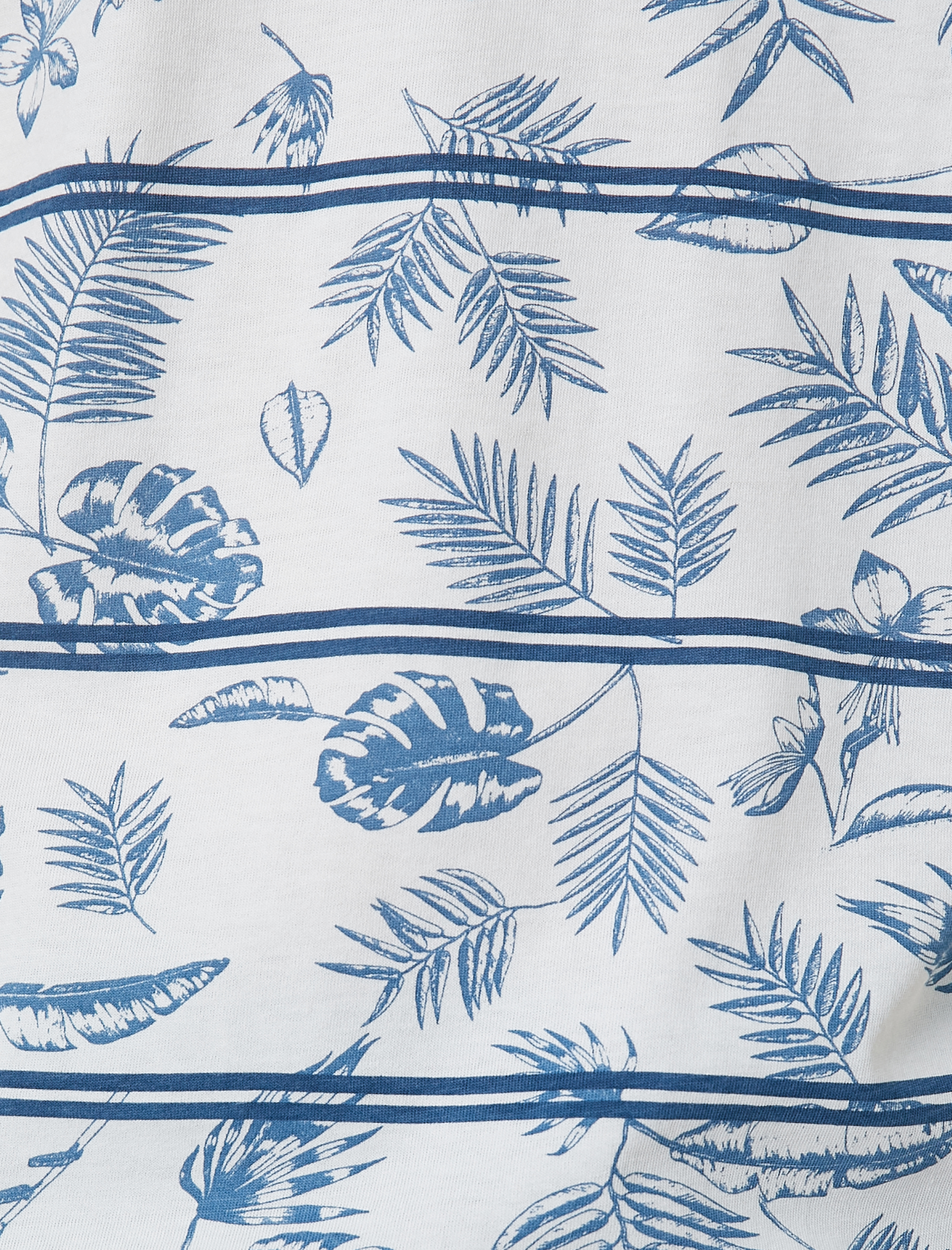   Polo Yaka Tişört Düğmeli Dar Kesim Yaprak Detaylı