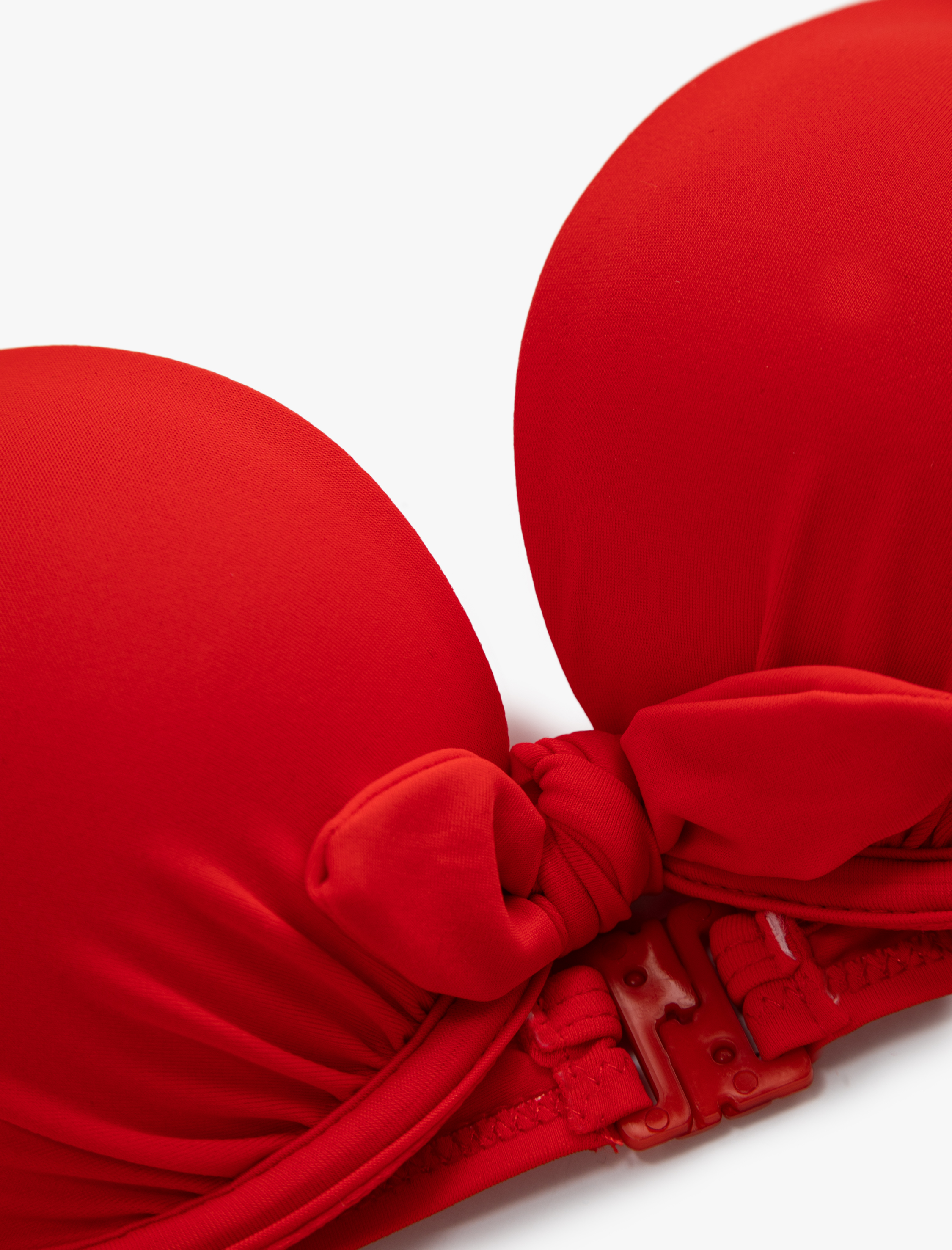   Bağlama Detaylı Fiyonk Bikini Üst