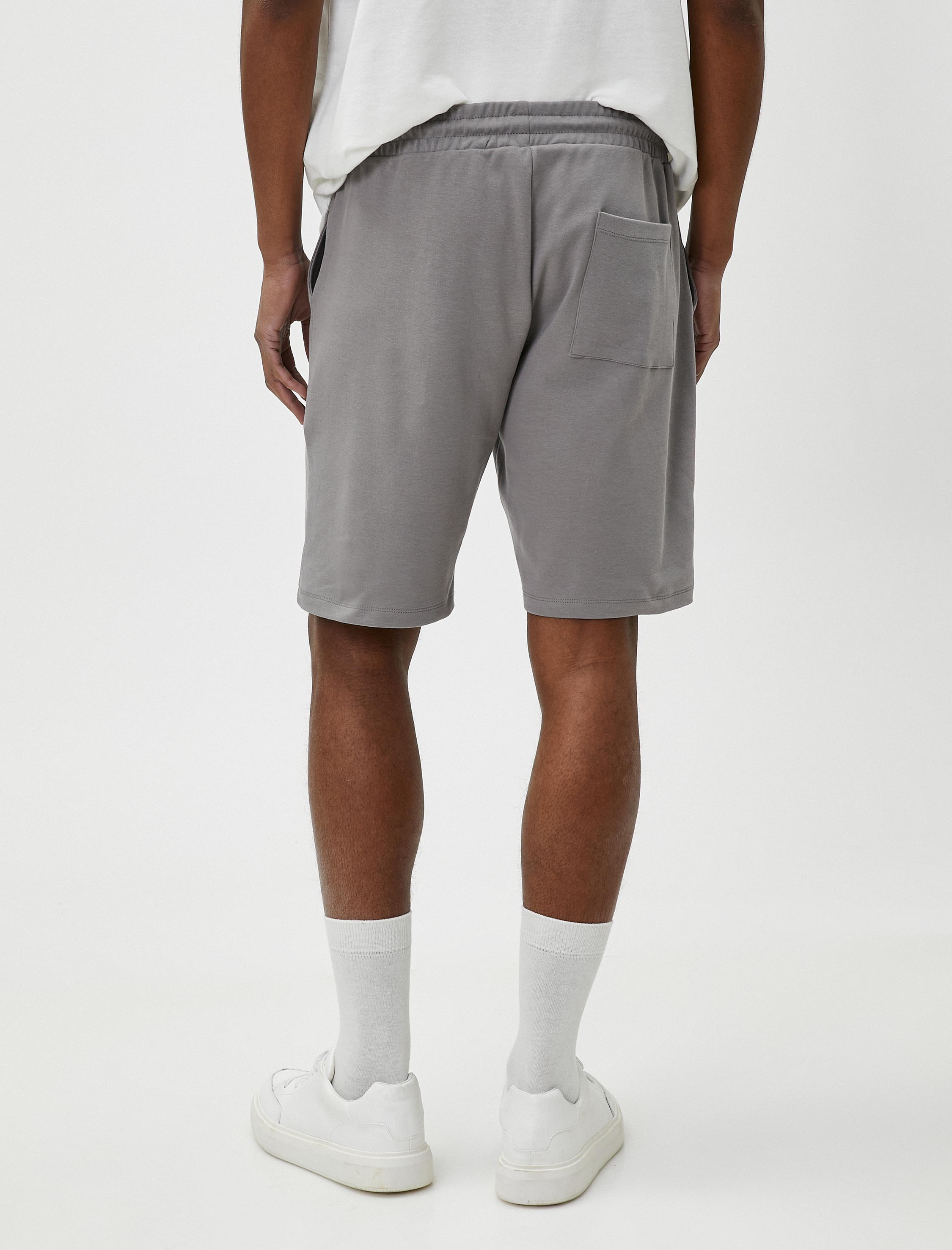   Beli Bağcıklı Şort Cep Detaylı Dar Kesim