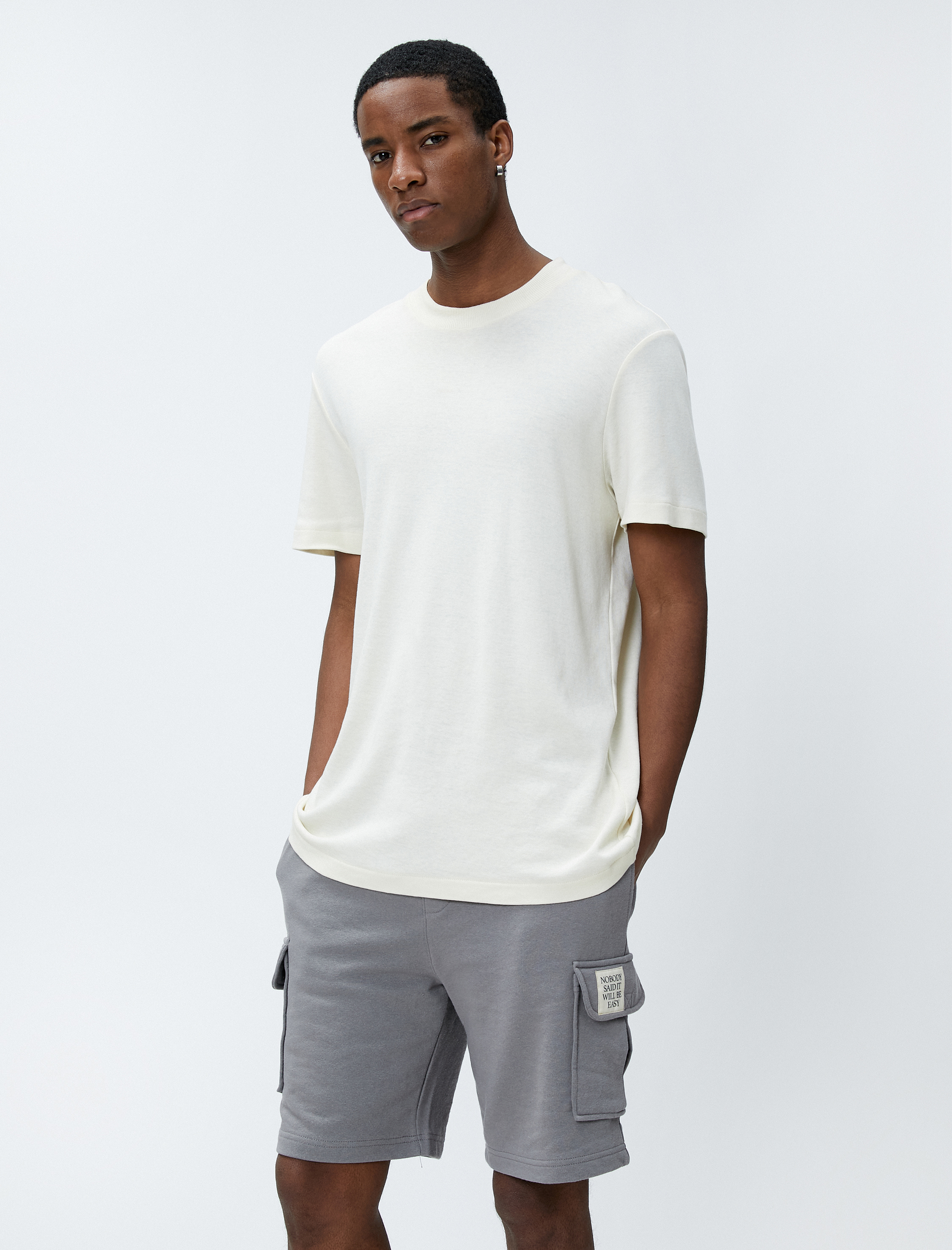   Kargo Şort Cep Detaylı Beli Bağcıklı Dar Kesim