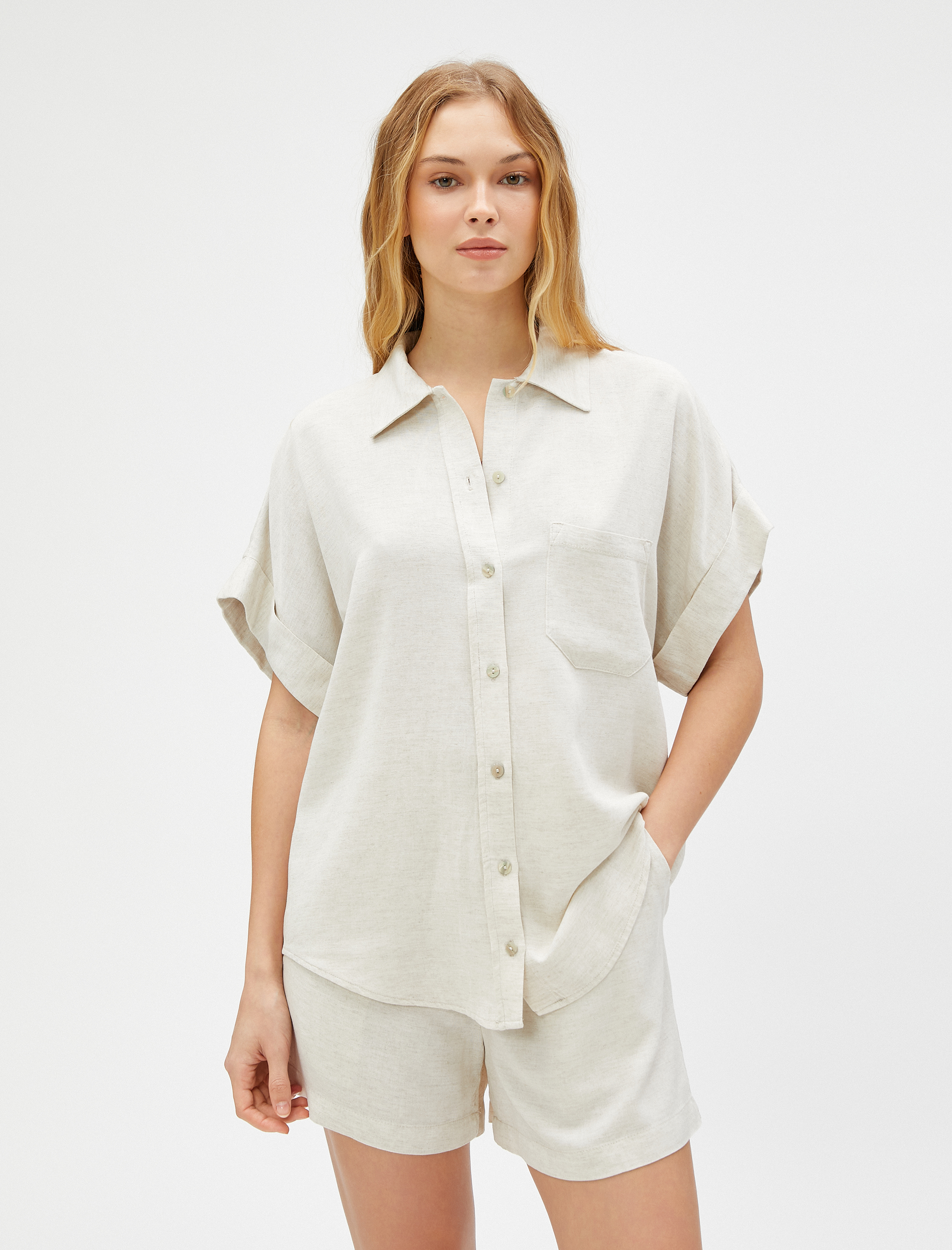   Oversize Gömlek Kolları Katlama Detaylı Keten Karışımlı