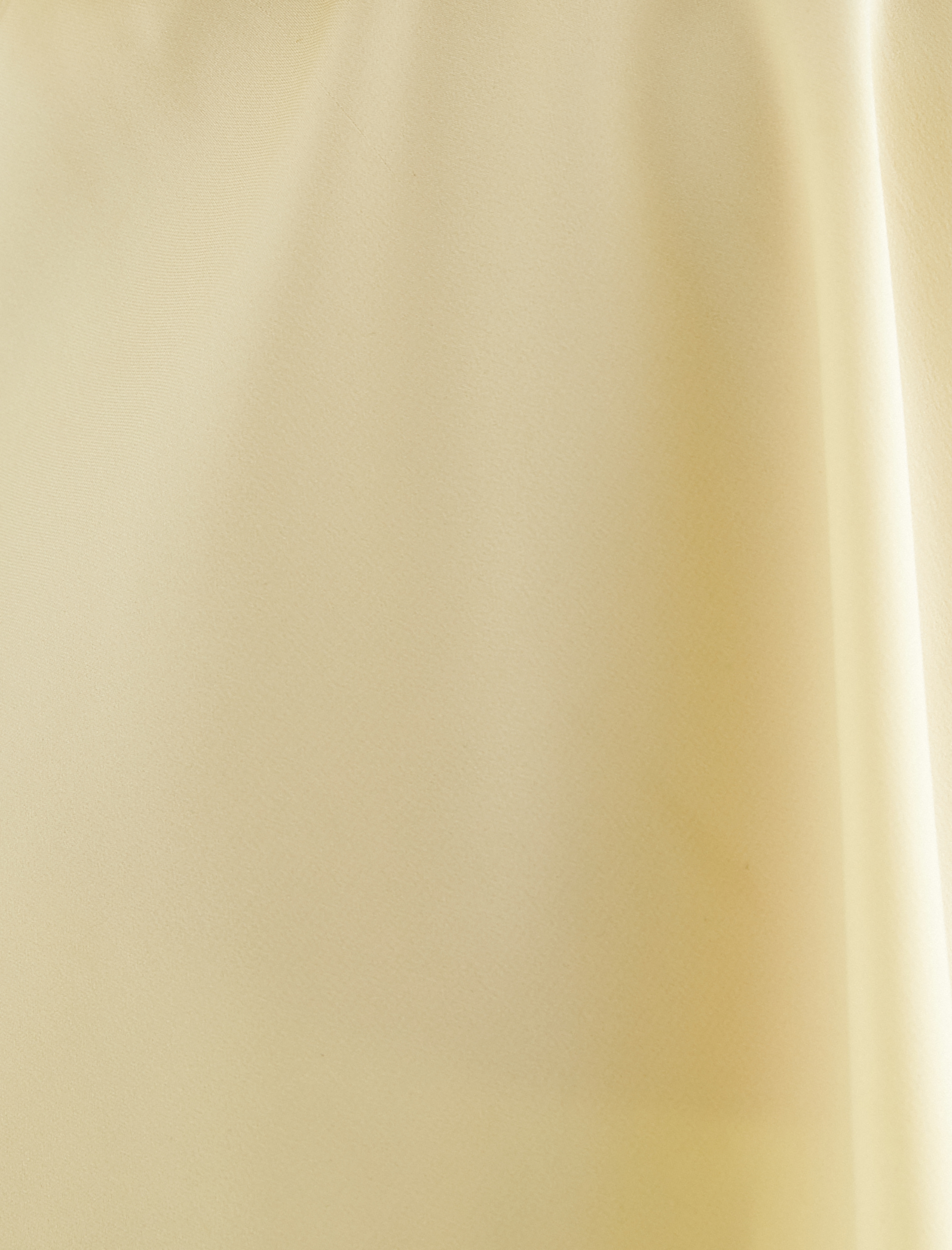   Pijama Üstü Çiçek Nakışlı İnce Askılı