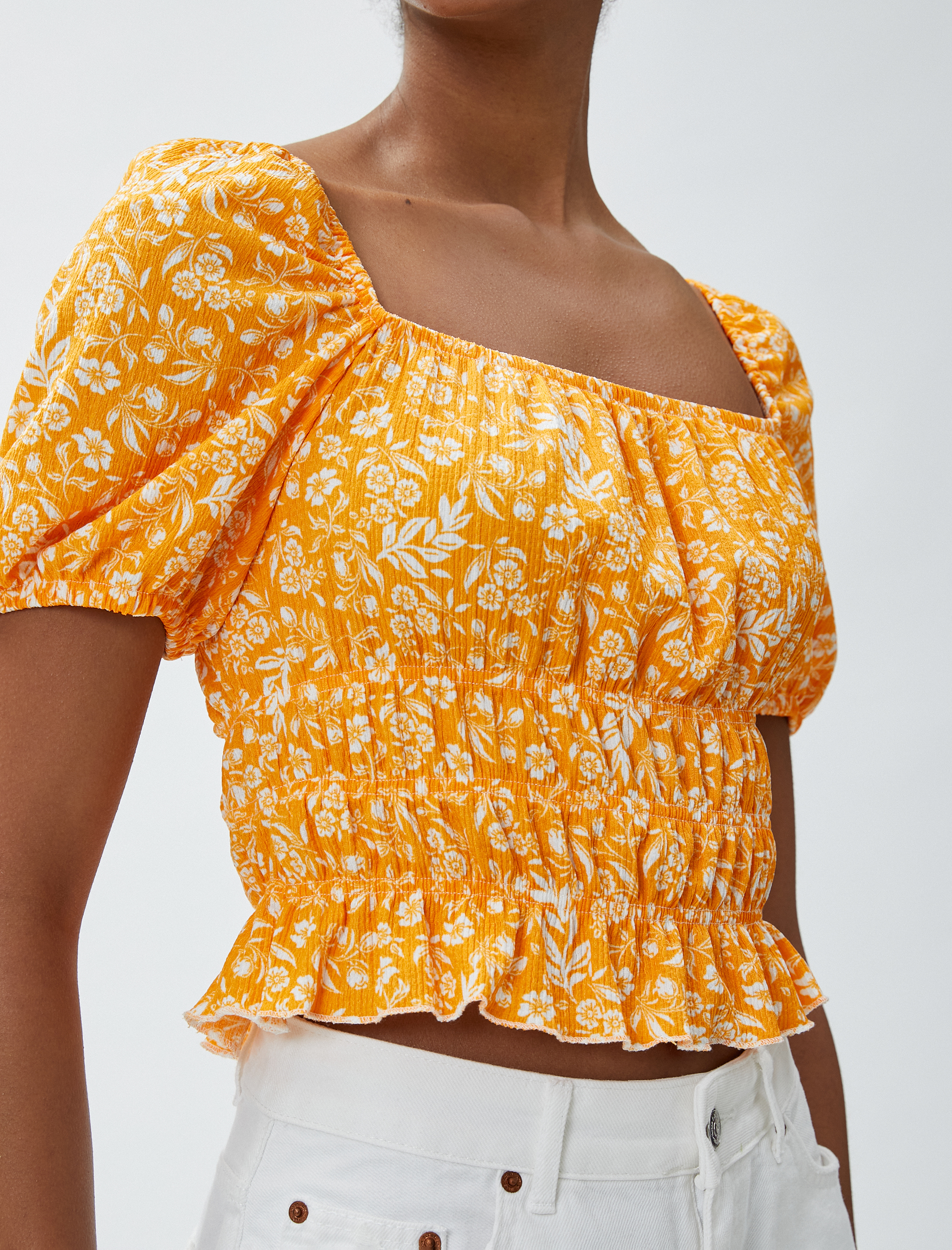   Crop Tişört Çiçekli Gipeli Balon Kol Bürümcük