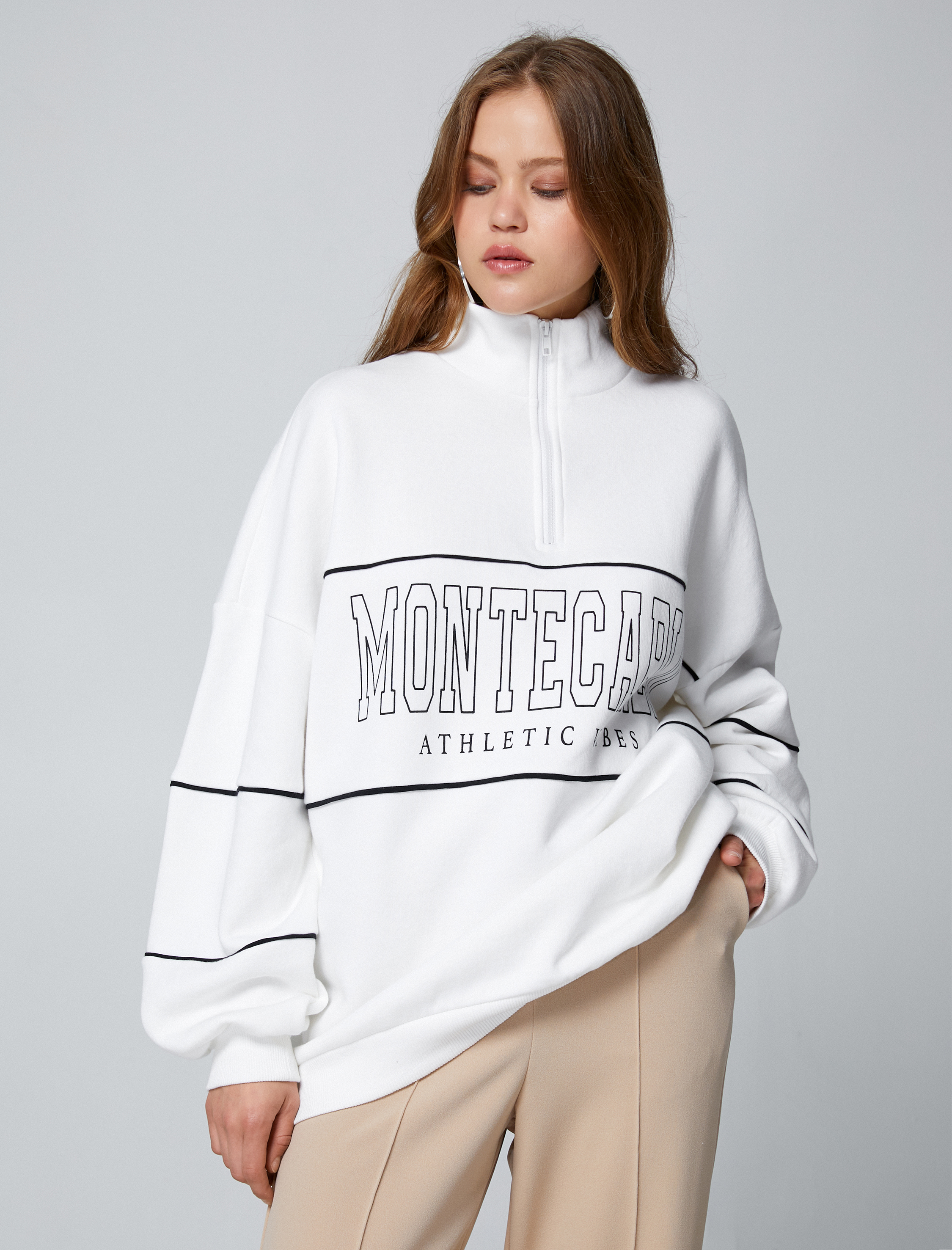   Şardonlu Yarım Fermuarlı Sweatshirt Oversize Baskılı Dik Yaka