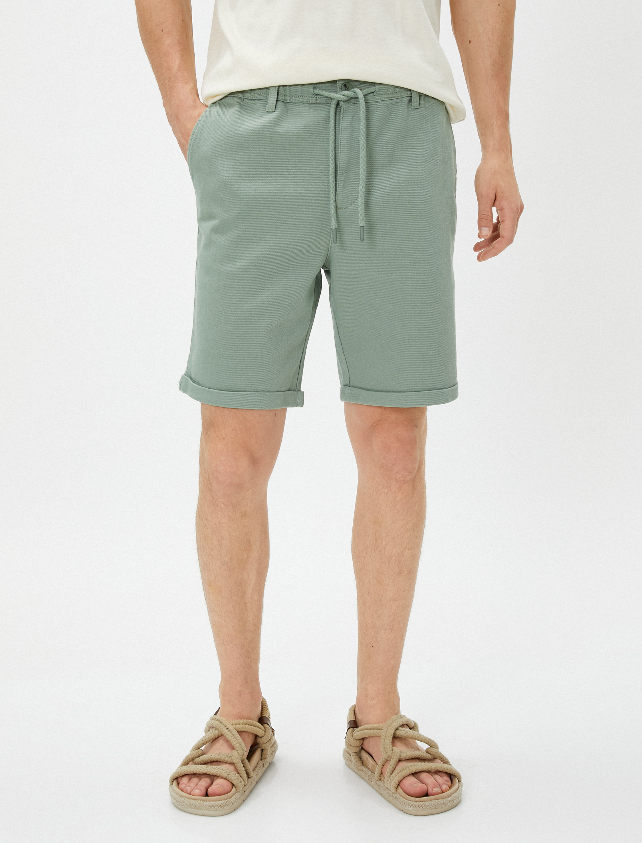   Basic Dokuma Şort Katlı Paça Beli Bağcıklı Cepli