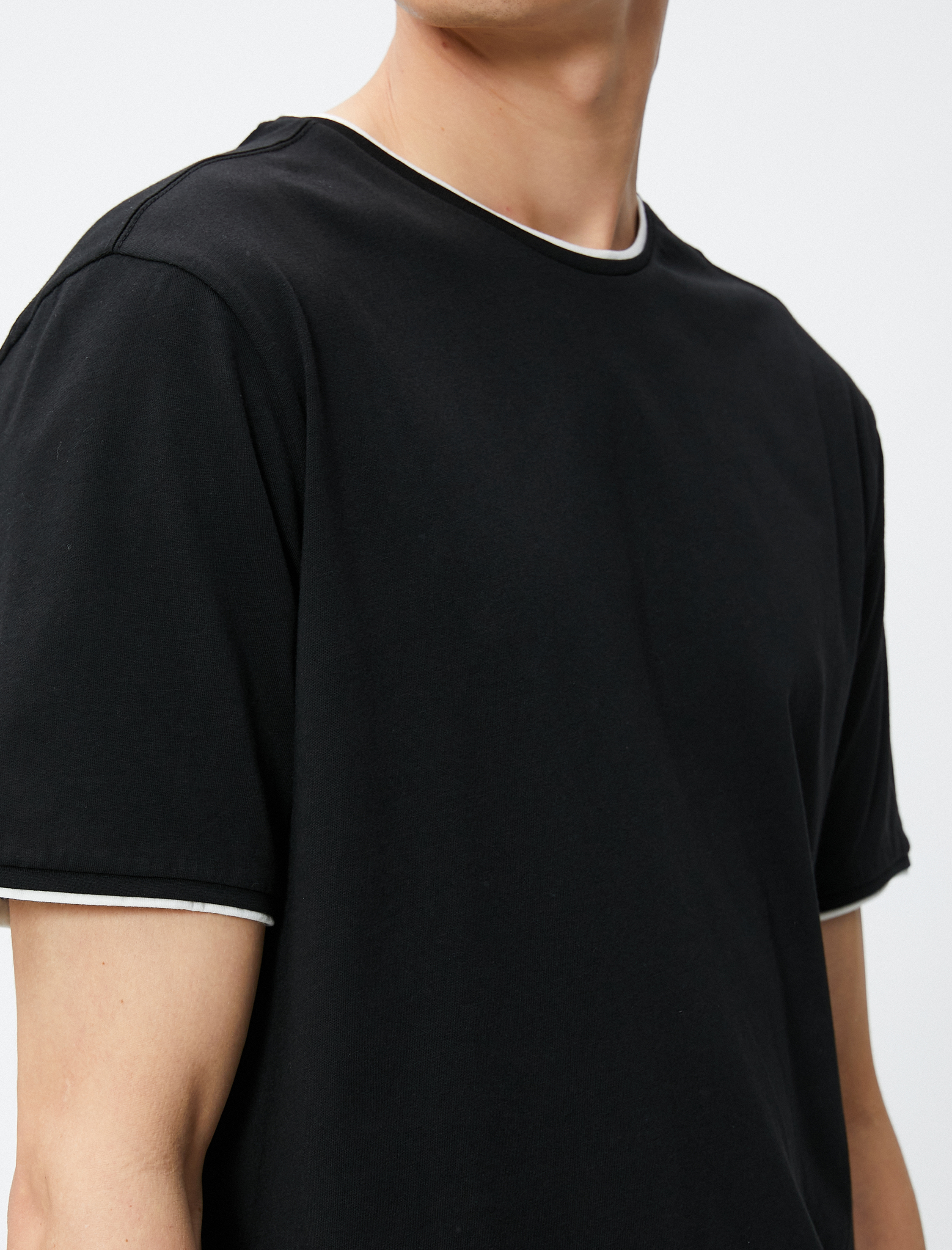   Basic Tişört Bisiklet Yaka Kısa Kollu Pamuklu