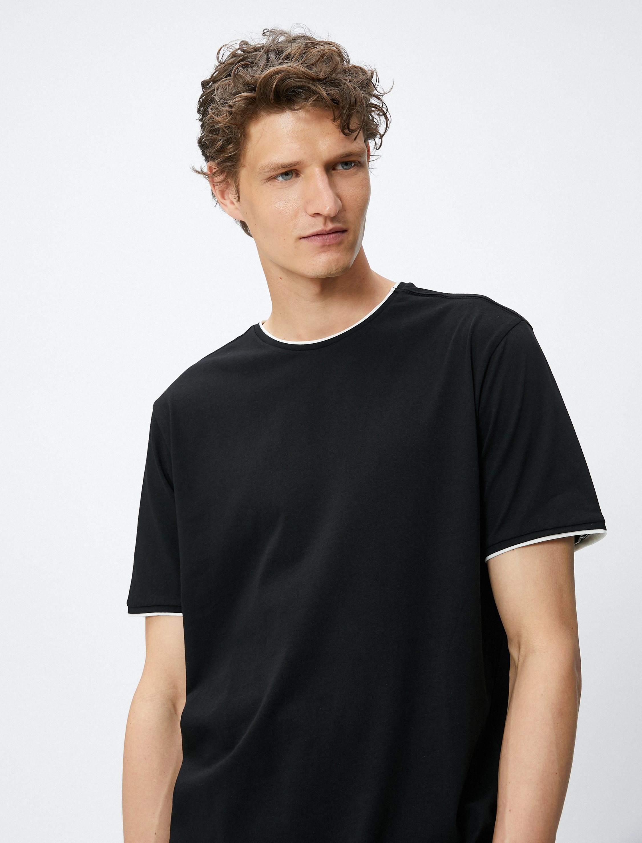   Basic Tişört Bisiklet Yaka Kısa Kollu Pamuklu