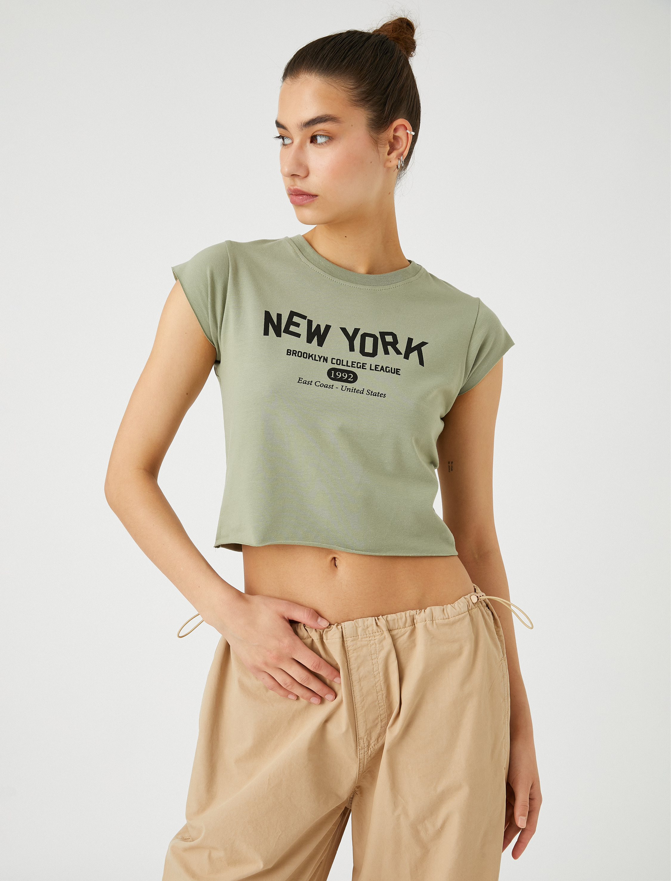   Crop Tişört New York Baskılı Bisiklet Yaka Pamuklu