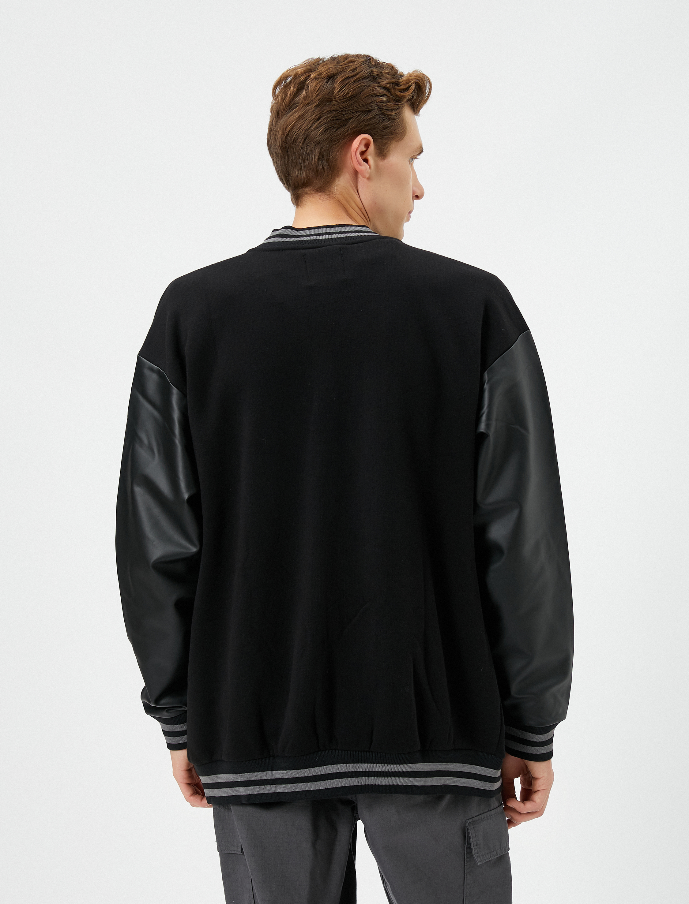   Kolej Ceketi Bomber Yaka Deri Görünümlü İşlemeli Cepli Çıtçıt Düğmeli