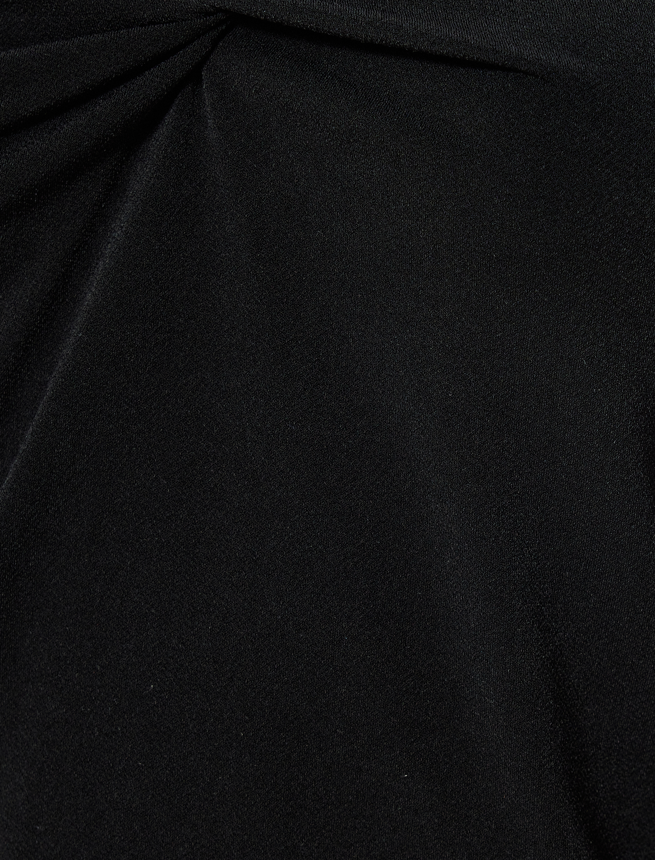   Drapeli V Yaka Tişört Kısa Kollu