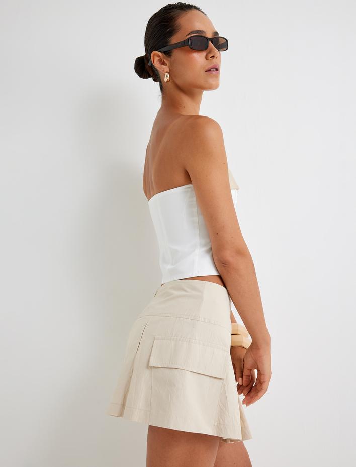  Koton X Sima Tarkan - Pileli Mini Etek Kargo Cep Detaylı Poplin Kumaş