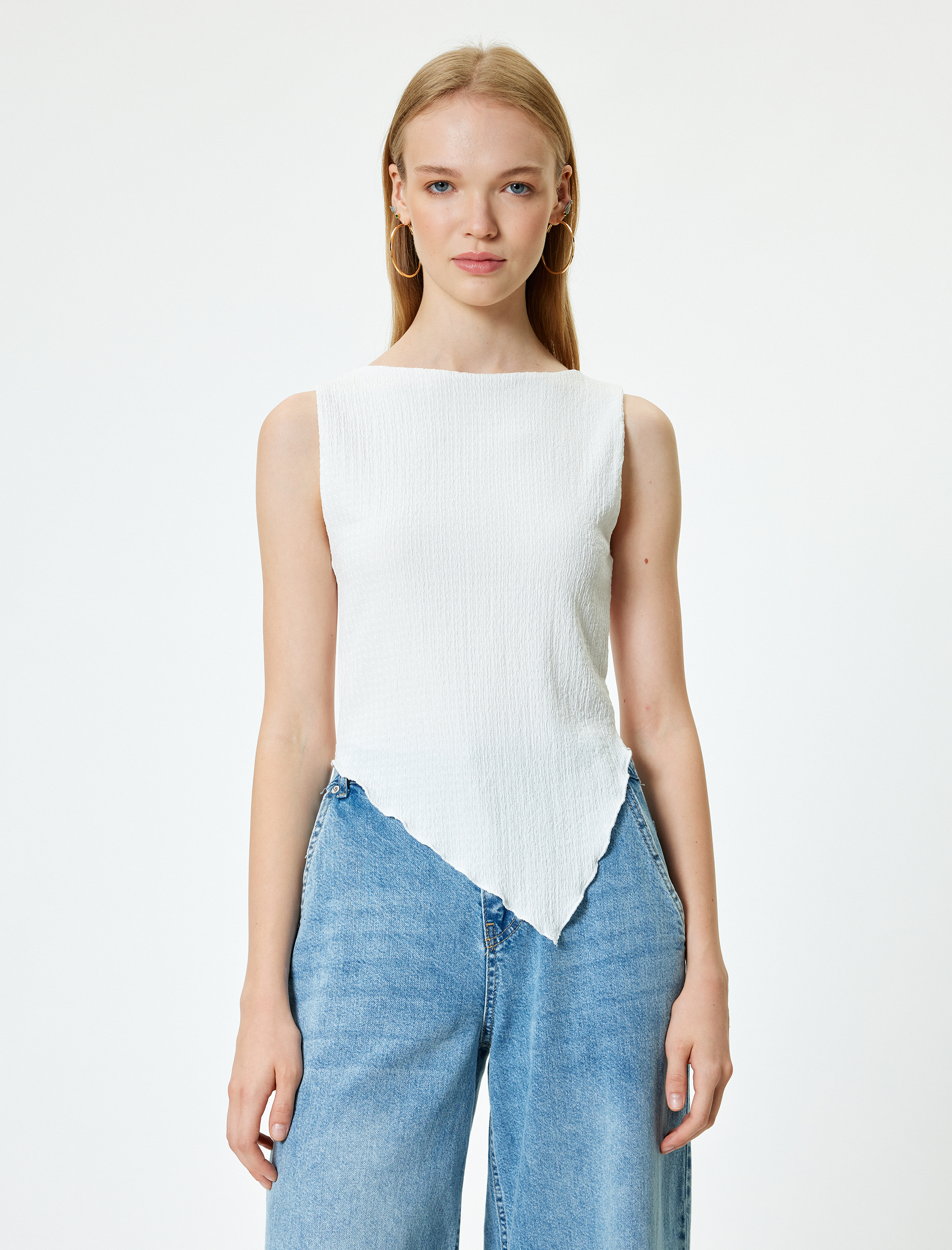 Kolsuz Bluz Bürümcük Asimetrik Kesim Bisiklet Yaka Slim Fit
