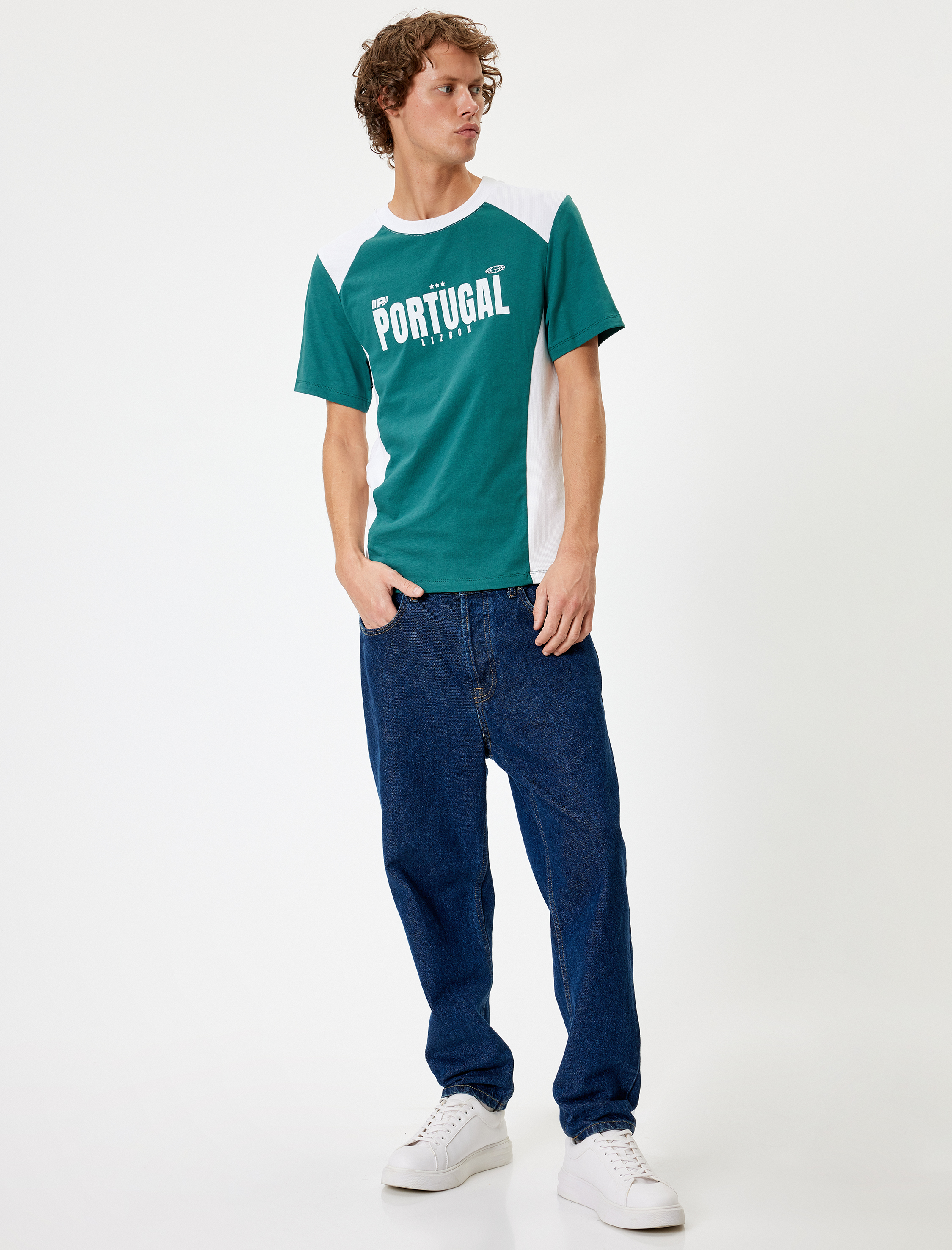   Slim Fit Tişört Kolej Baskılı Kısa Kollu Bisiklet Yaka Pamuklu