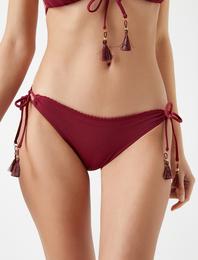 Bağlama Detaylı Bikini Üstü