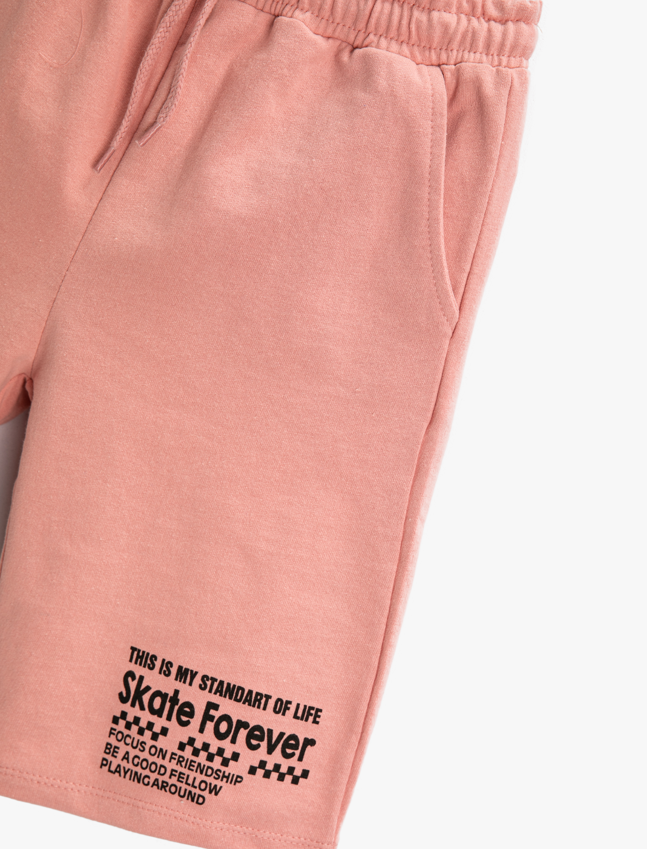  Erkek Çocuk Baskılı Şort Beli Lastikli Diz Üstü Pamuklu