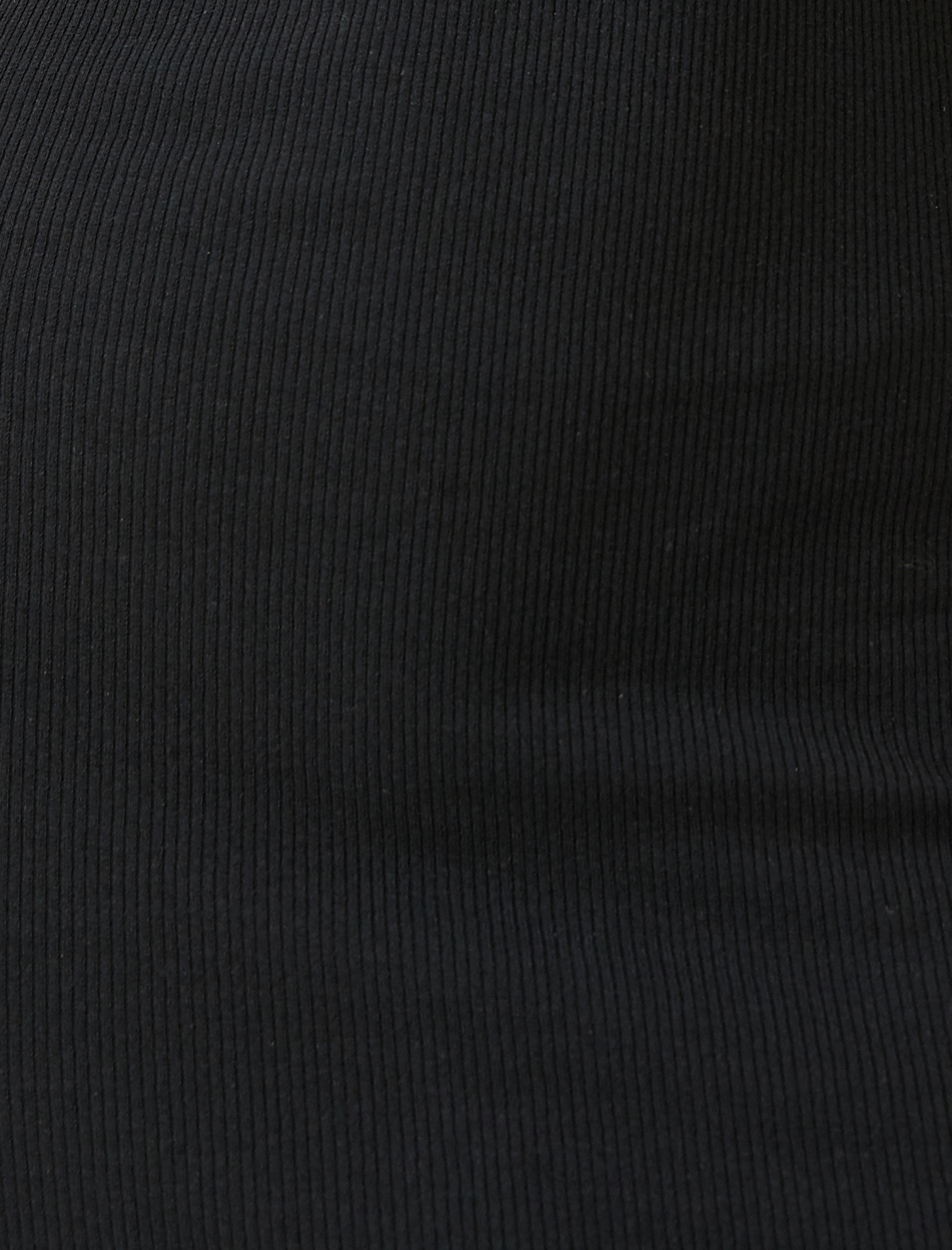   Kalem Elbise Halter Yaka Vücudu Saran