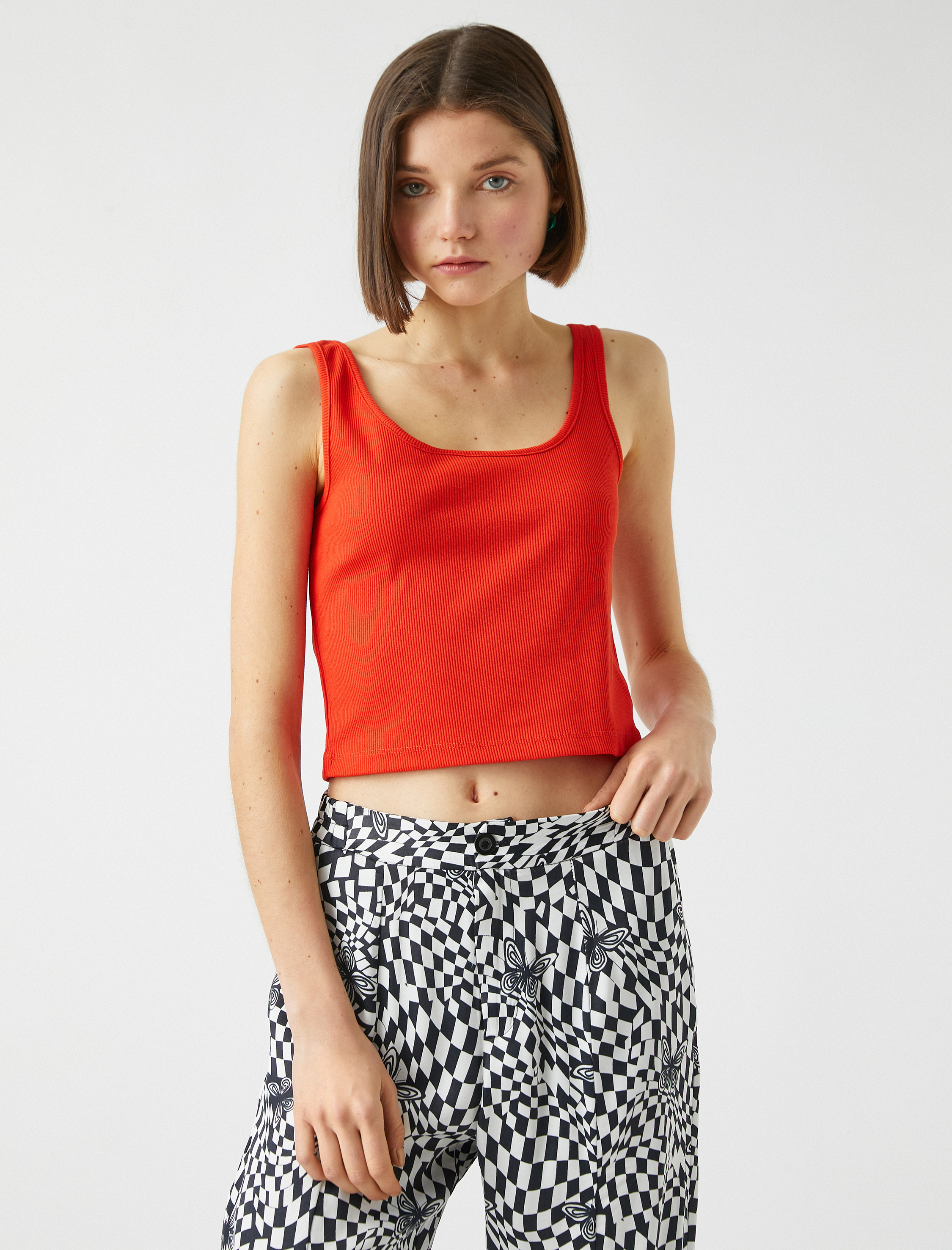   Askılı Kare Yaka Atlet