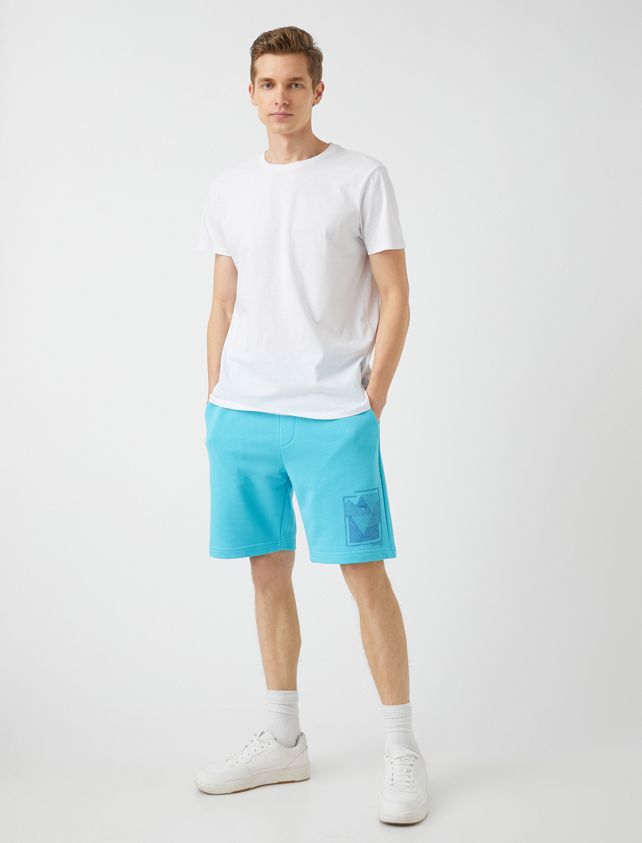   Beli Bağcıklı Baskılı Şort