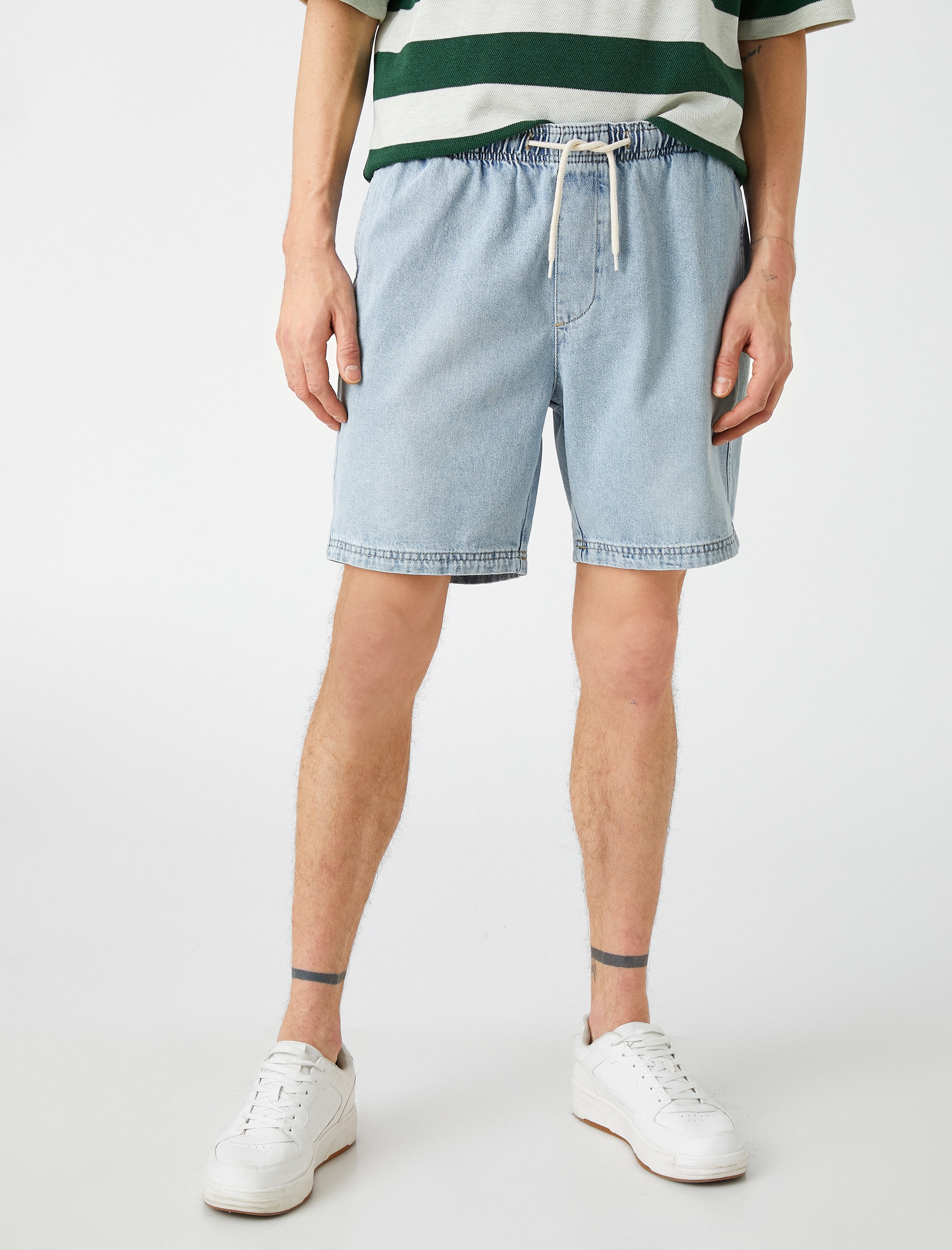   Rahat Kesim Kot Şort