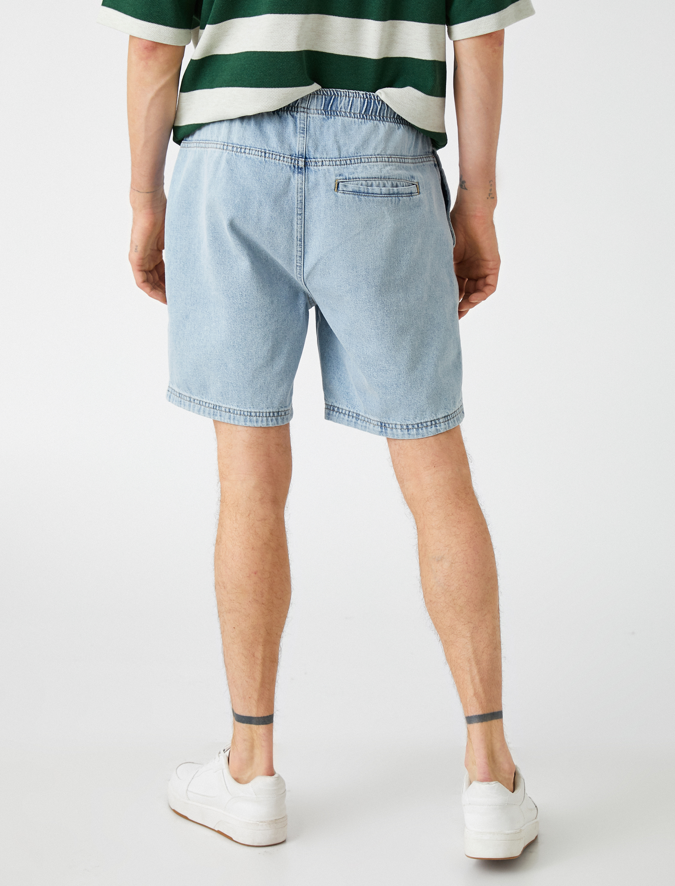   Rahat Kesim Kot Şort