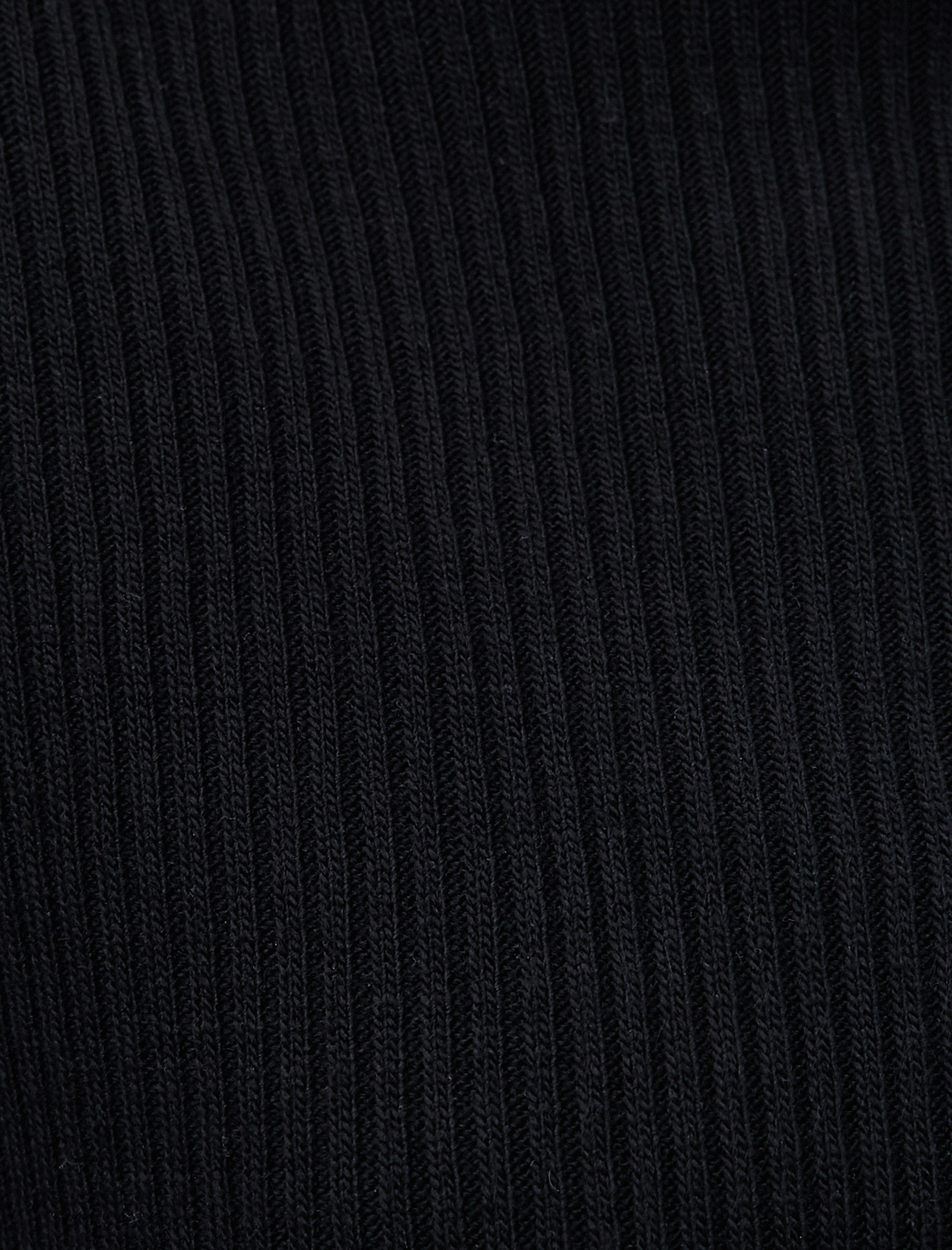   Dik Yaka Uzun Kollu Triko Kazak