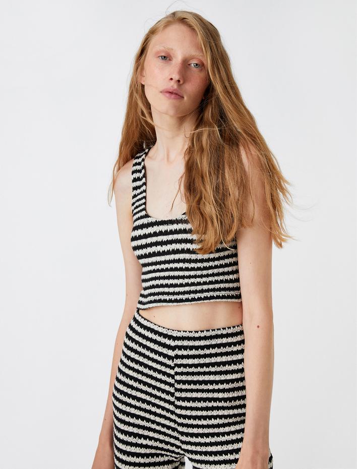  Crop Top Kroşe U Yaka