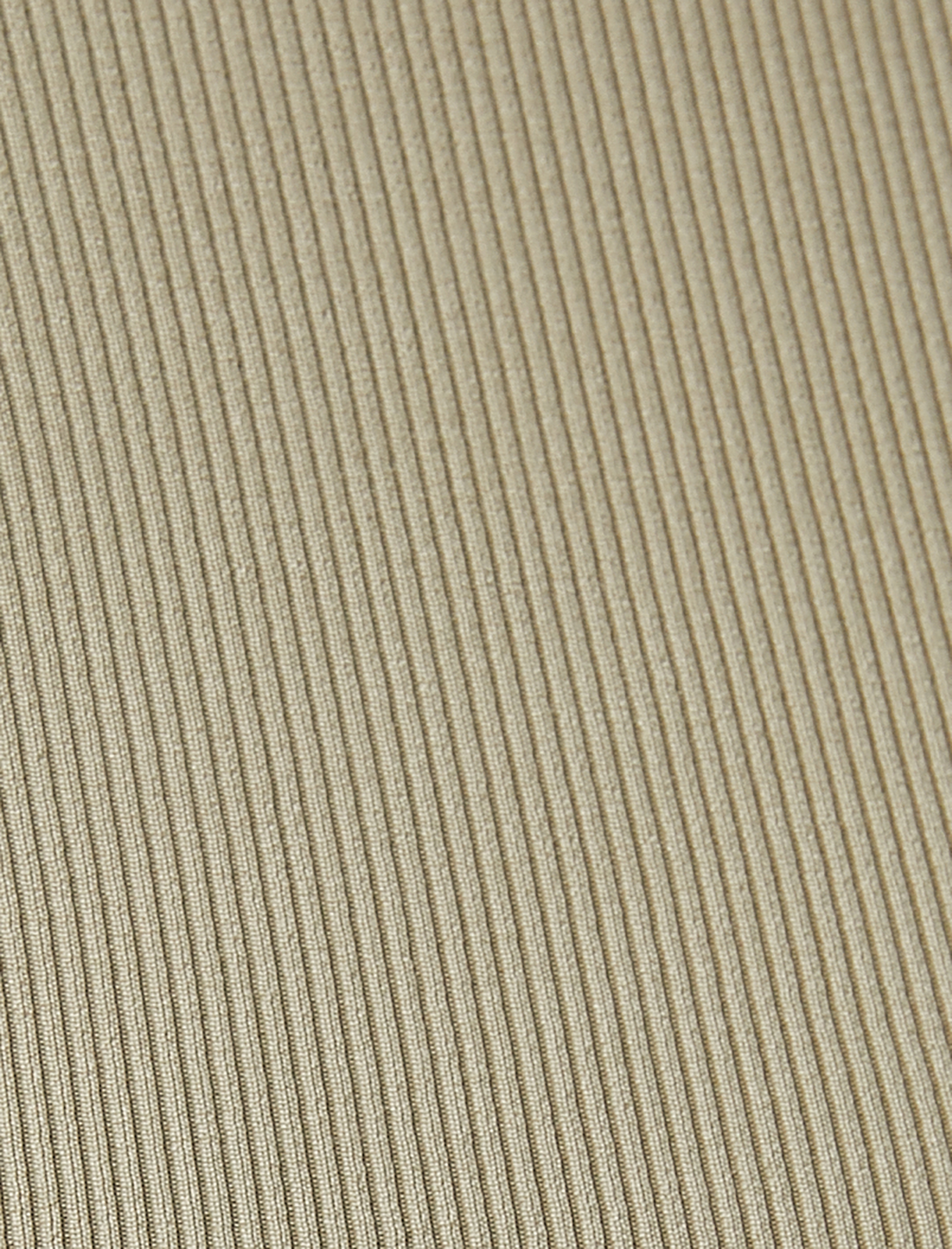   Crop Tişört Uzun Kollu Metal Aksesuarlı Pencere Detaylı