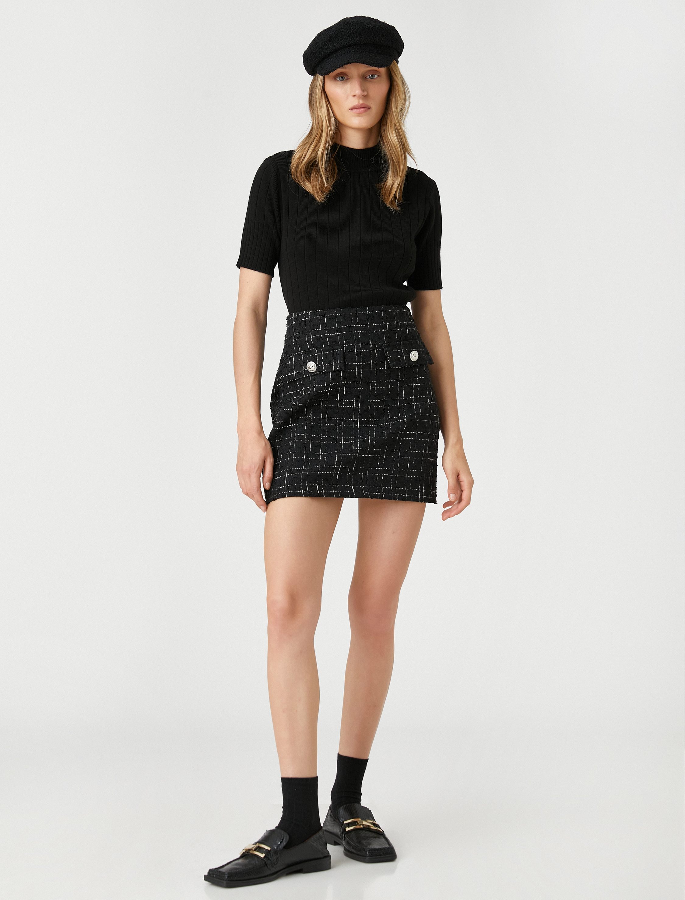   Ribanalı Triko Kazak Kısa Kollu Dik Yaka