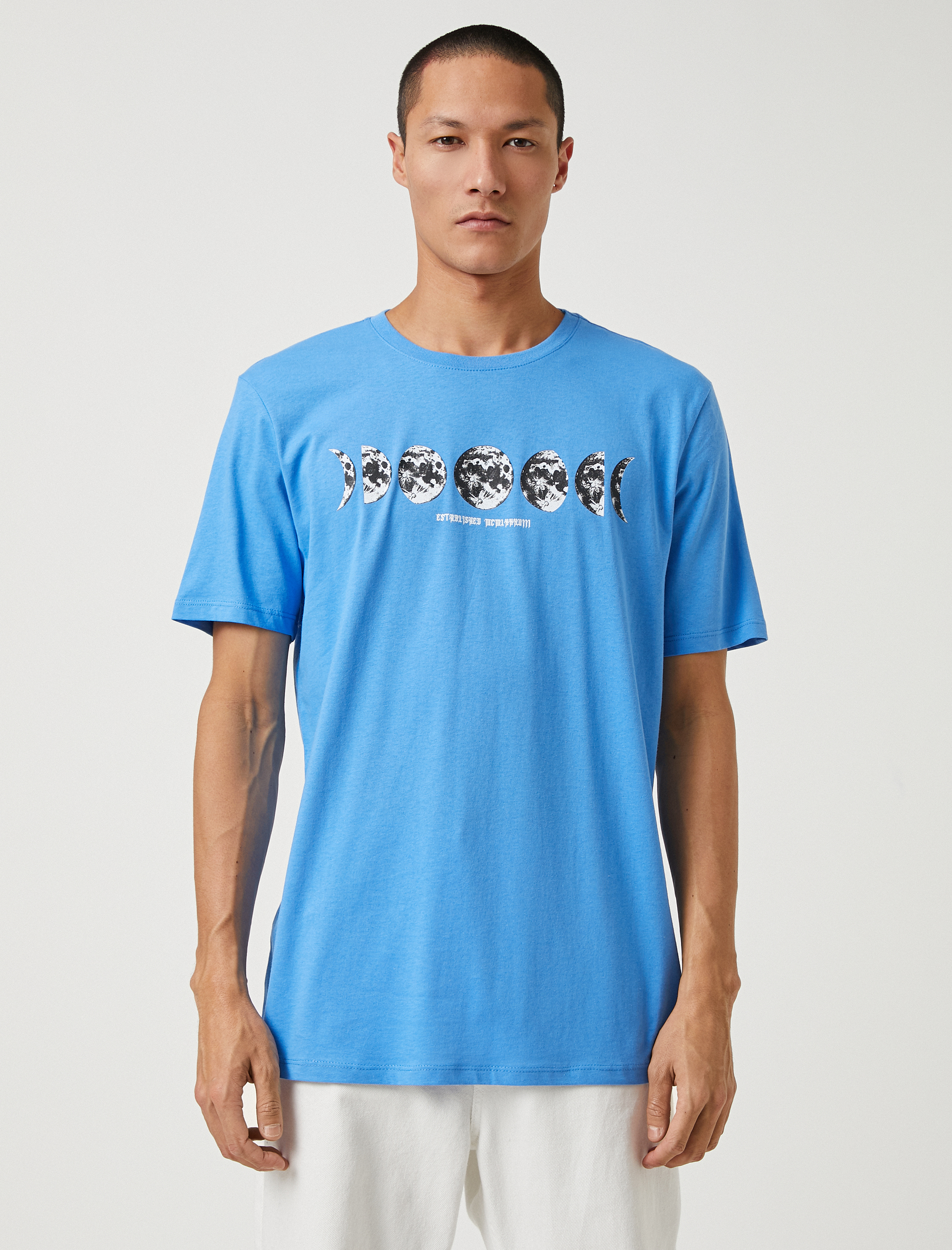   Uzay Baskılı Tişört Bisiklet Yaka Slogan Detaylı Pamuklu