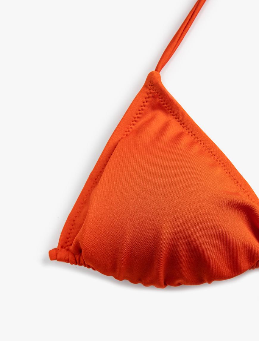   Üçgen Bikini Üstü Boyundan Bağlamalı Kaplı
