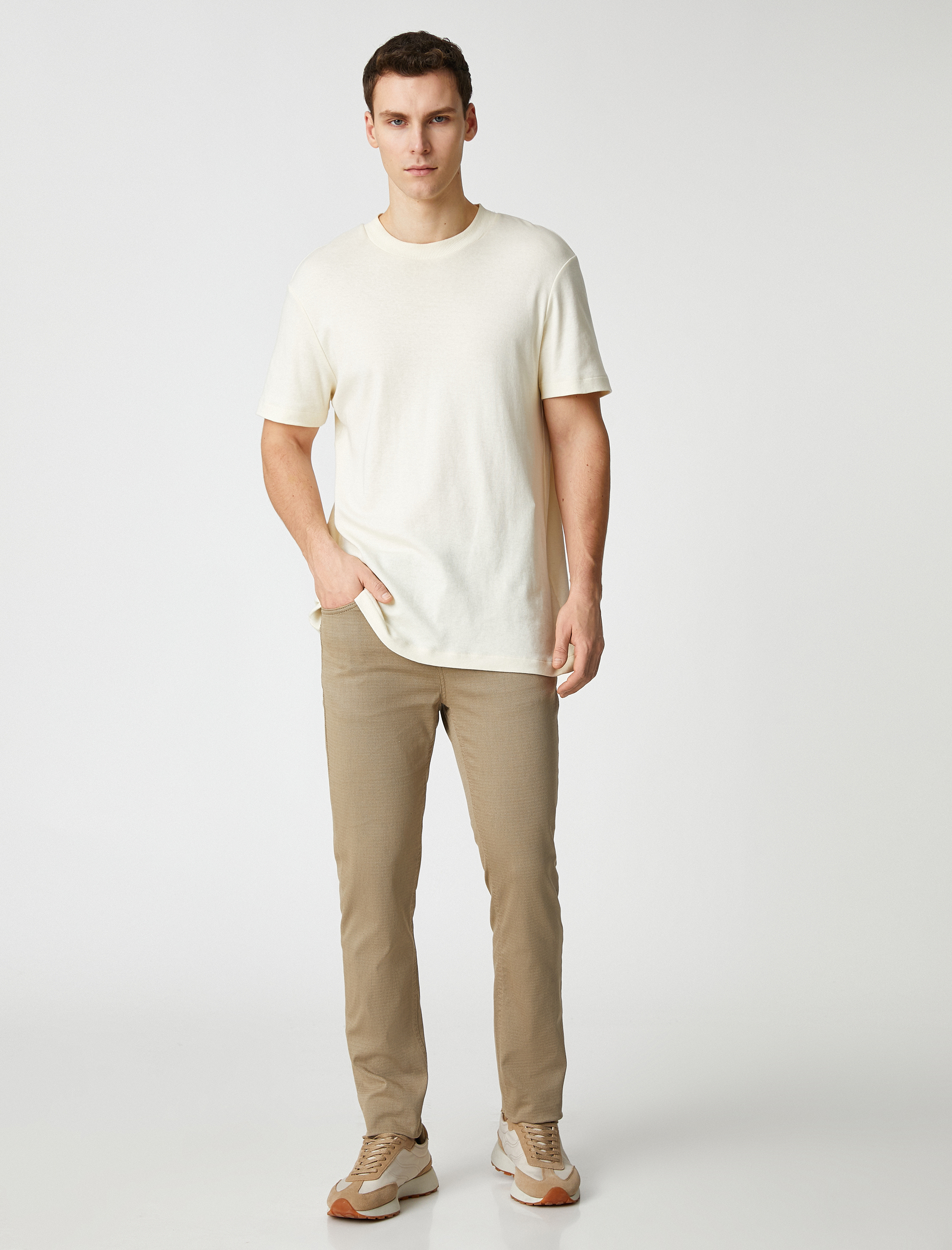   Dar Kesim Pantolon 5 Cepli Düğmeli Dokulu