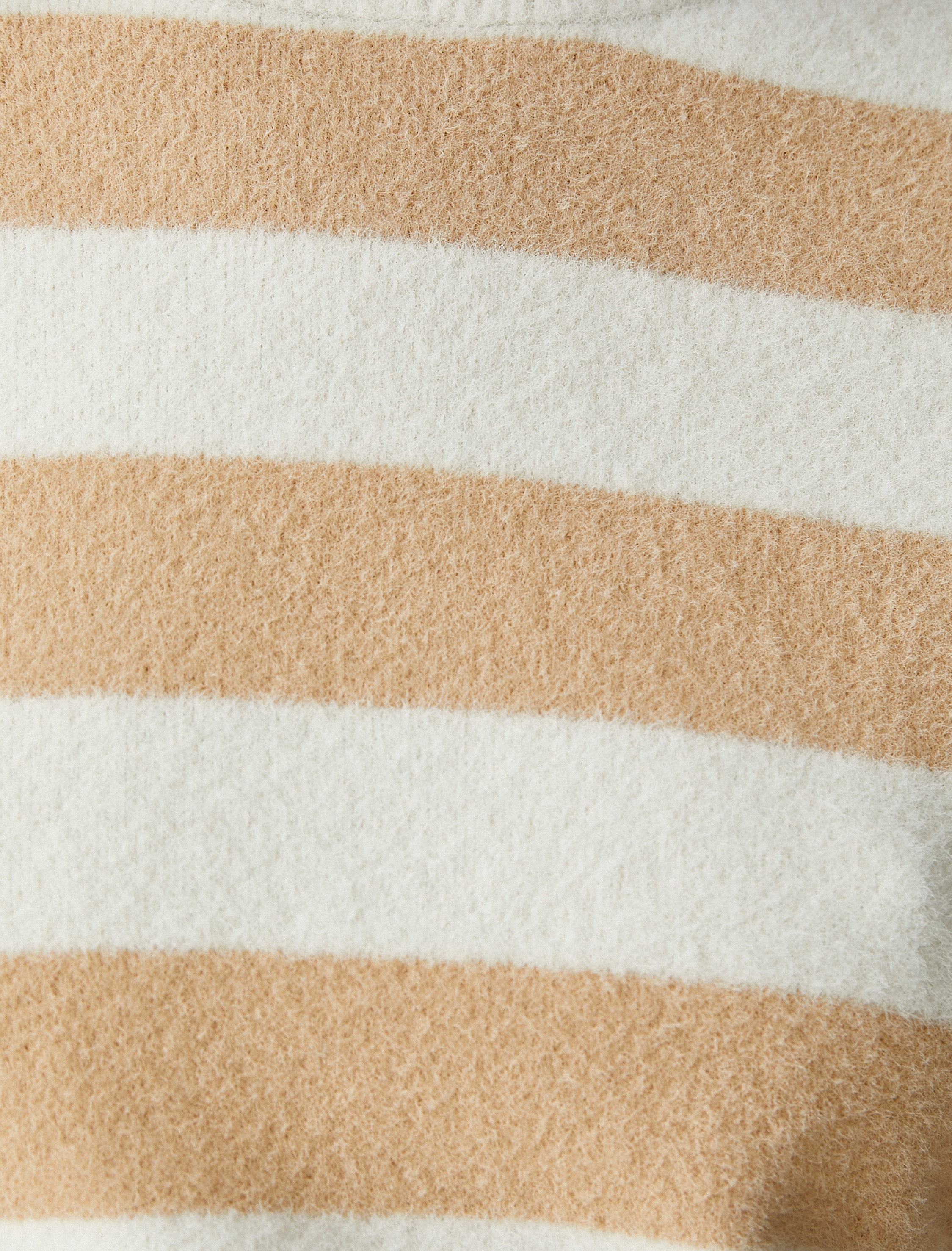   Yumuşak Dokulu Triko Kazak Bisiklet Yaka Uzun Kollu