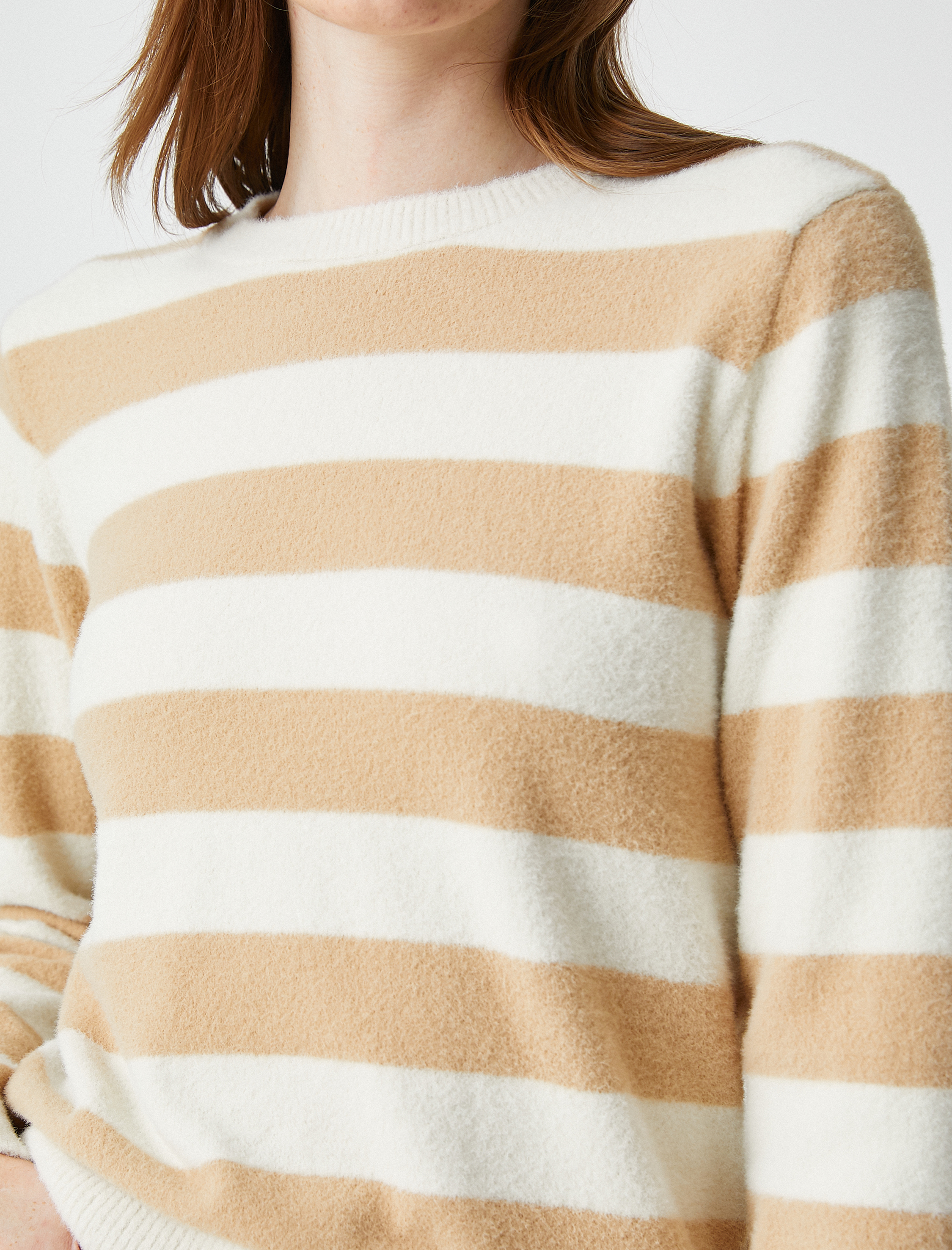   Yumuşak Dokulu Triko Kazak Bisiklet Yaka Uzun Kollu