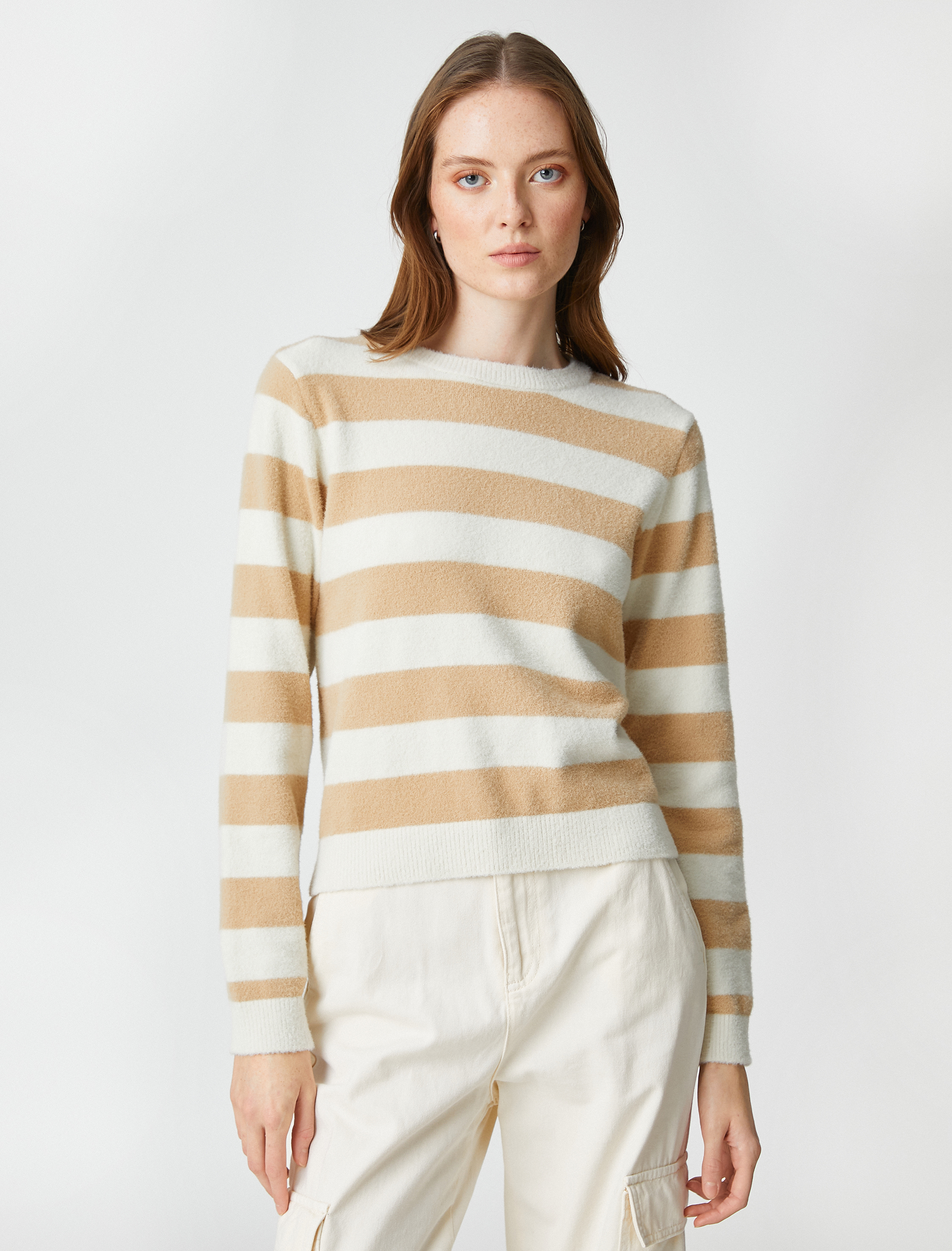   Yumuşak Dokulu Triko Kazak Bisiklet Yaka Uzun Kollu