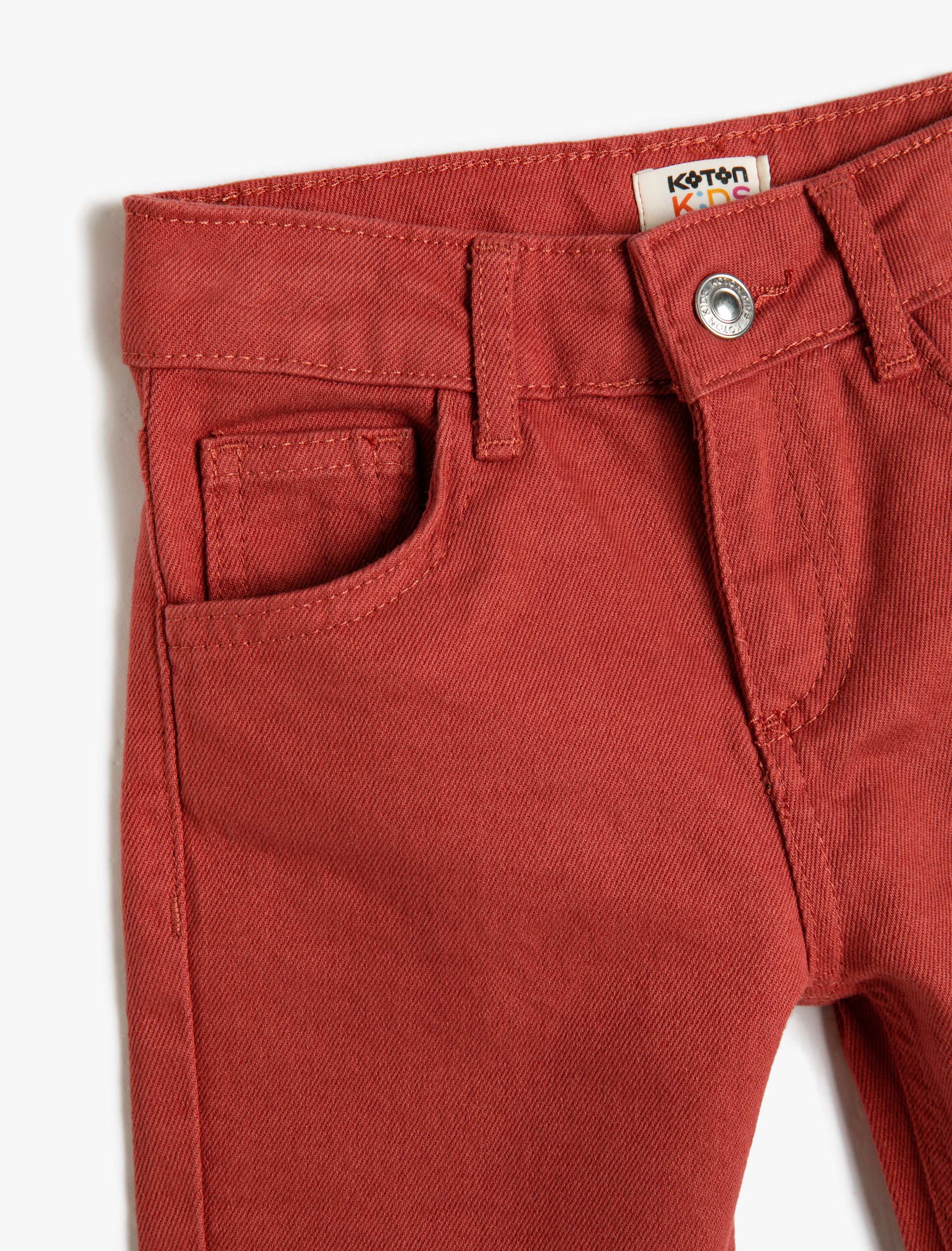  Erkek Çocuk Chino Bermuda Şort Cepli Paçaları Kıvrık Pamuklu Beli Ayarlanabilir Lastikli