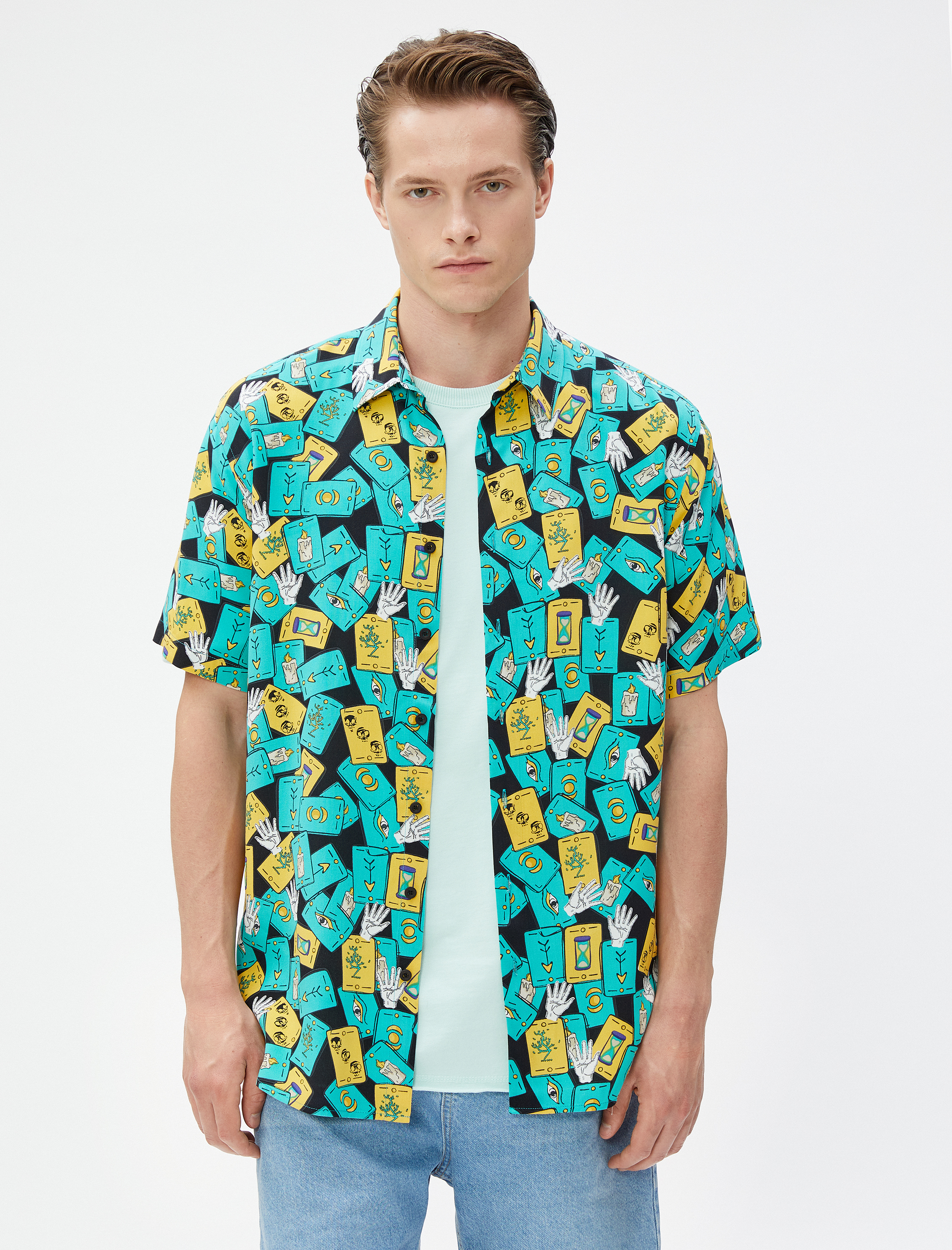   Kısa Kollu Gömlek Kart Baskılı Klasik Yaka