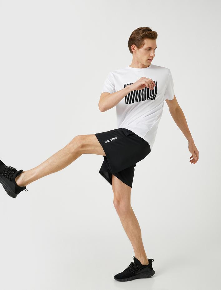  Spor Şort Beli Bağcıklı Slogan Baskılı Cep Detaylı