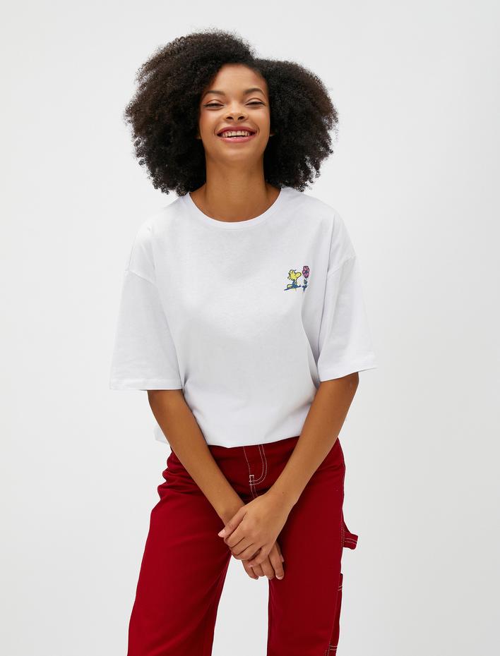  Oversize Snoopy Tişört Kısa Kollu Bisiklet Yaka Lisanslı
