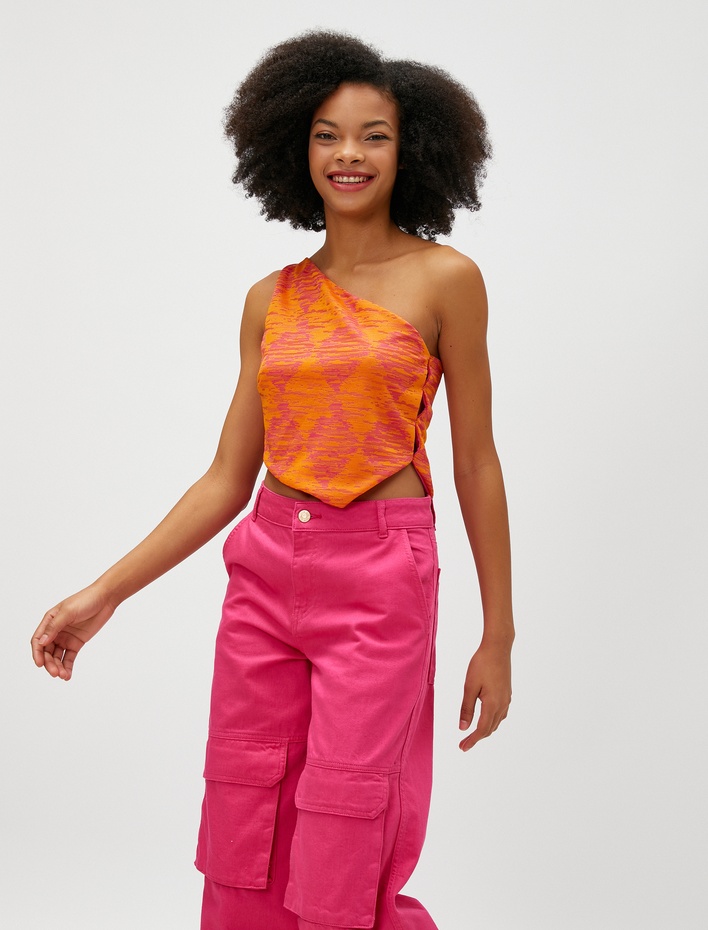  Crop Atlet Tek Omuz Asimetrik Kesim